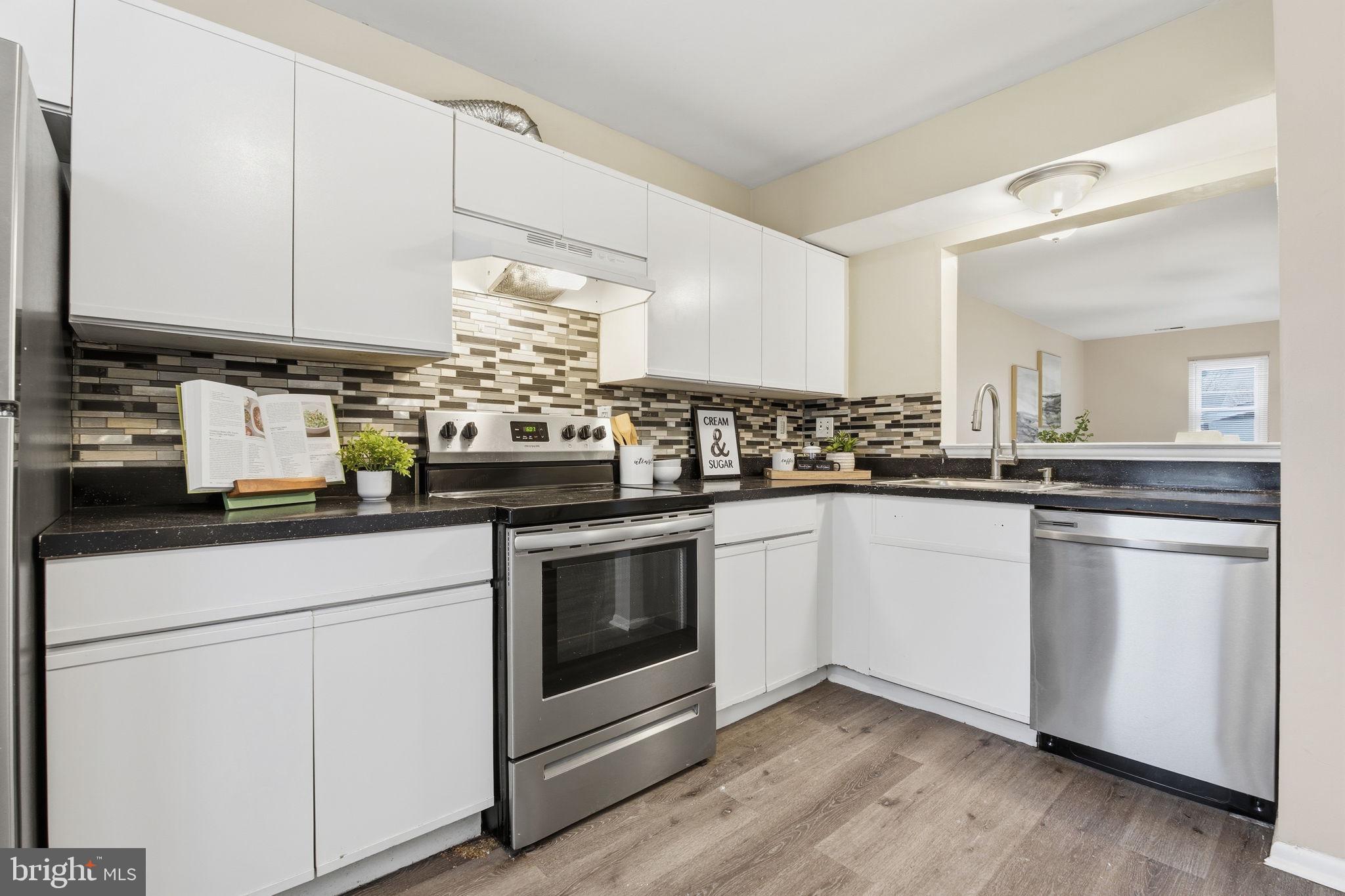 VILLAGE OF PAWNEE - Residential