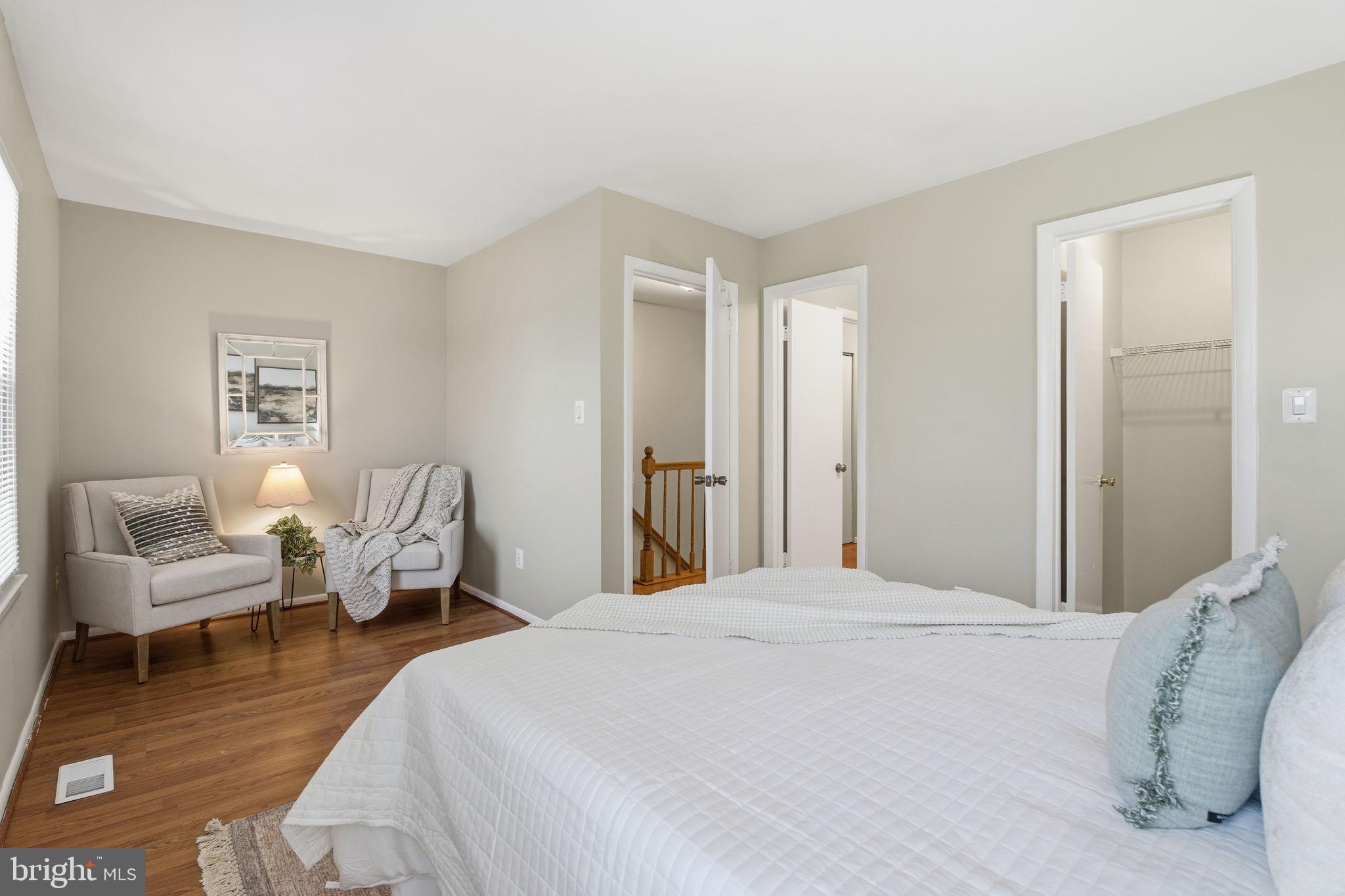 VILLAGE OF PAWNEE - Residential