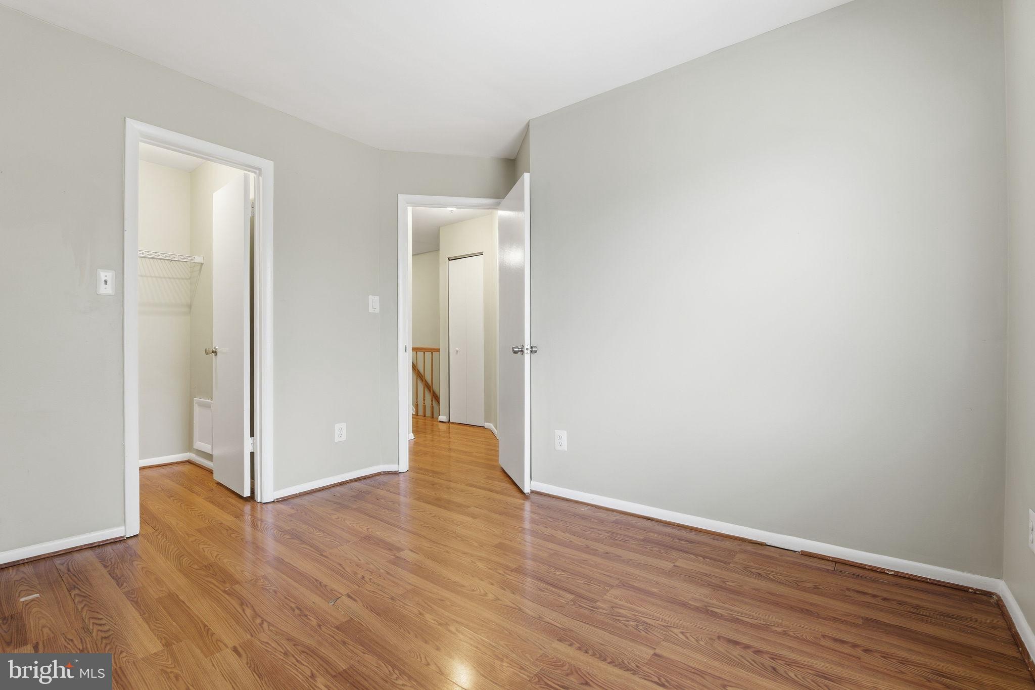 VILLAGE OF PAWNEE - Residential