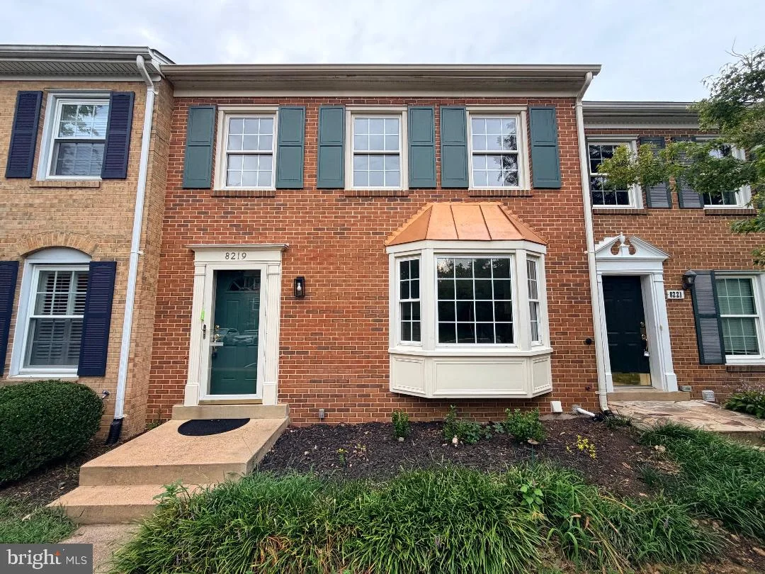 8219 Doctor Craik Court