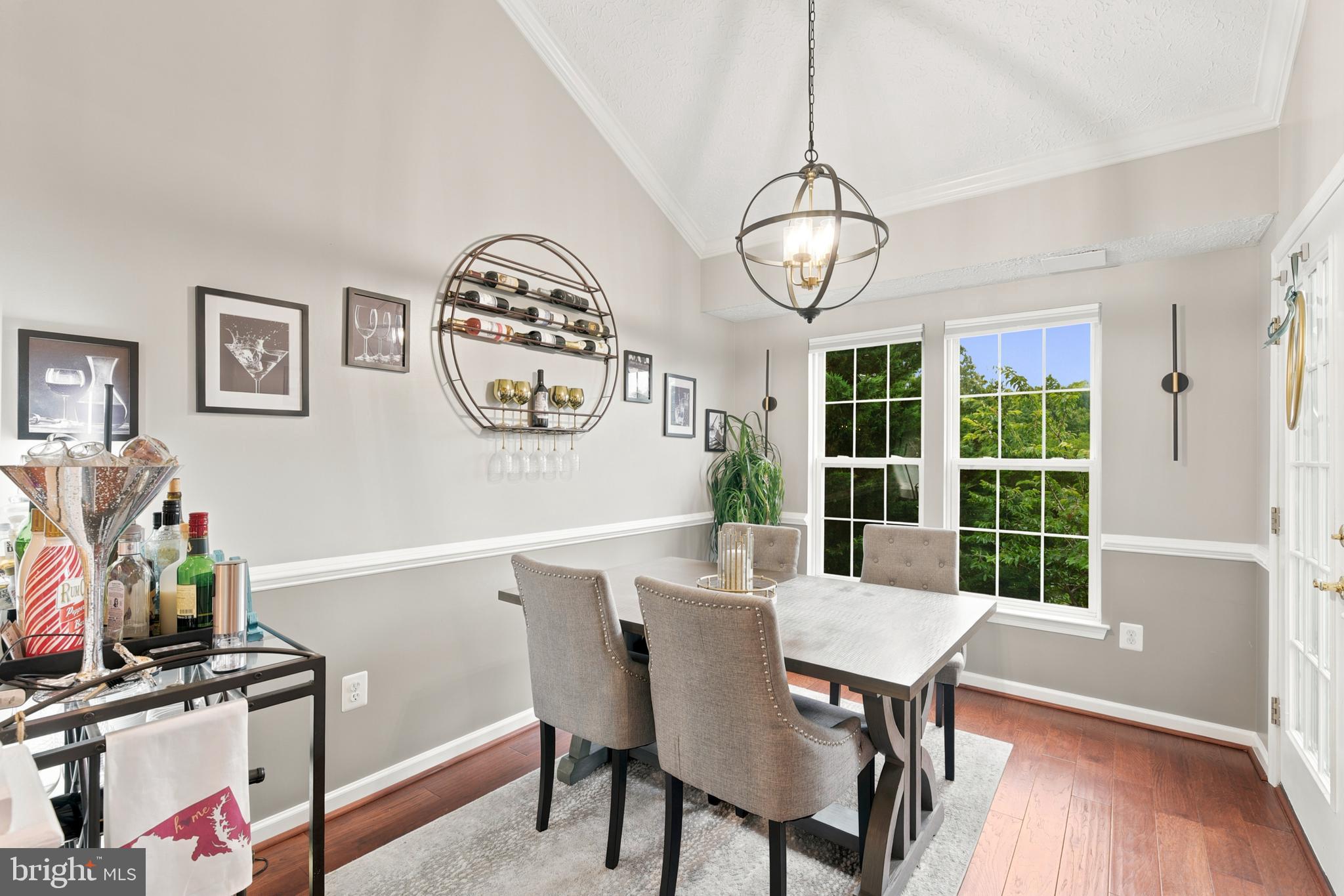 11 BROOK FARM COURT 11K