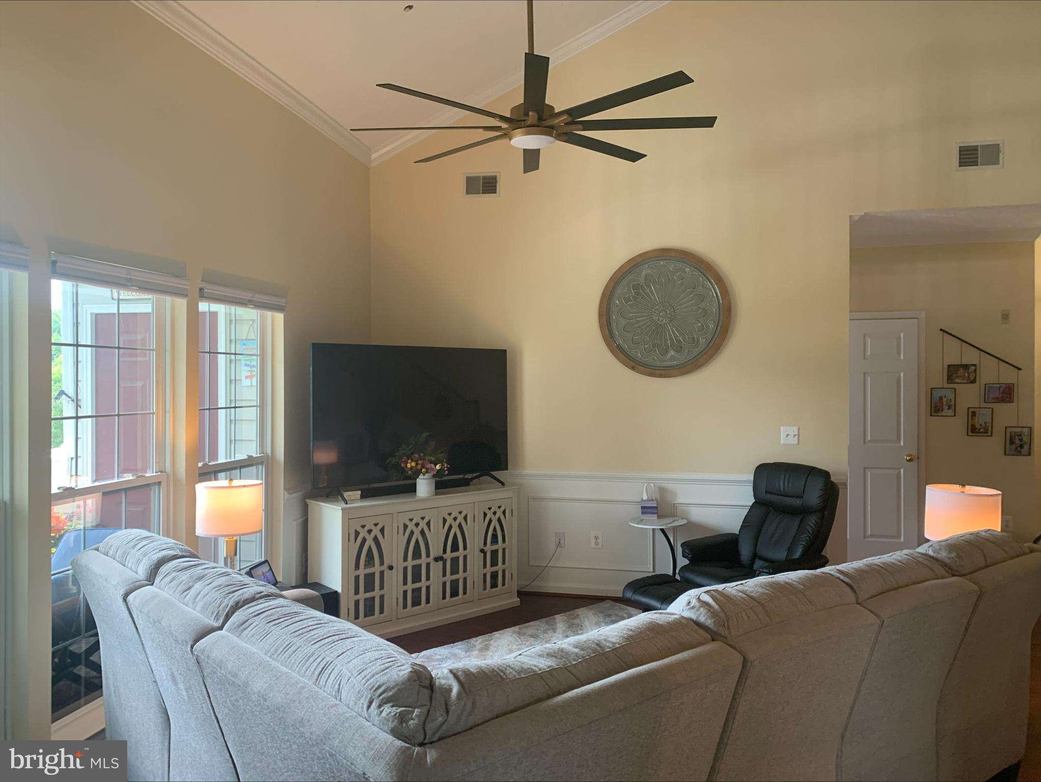 11 BROOK FARM COURT 11K