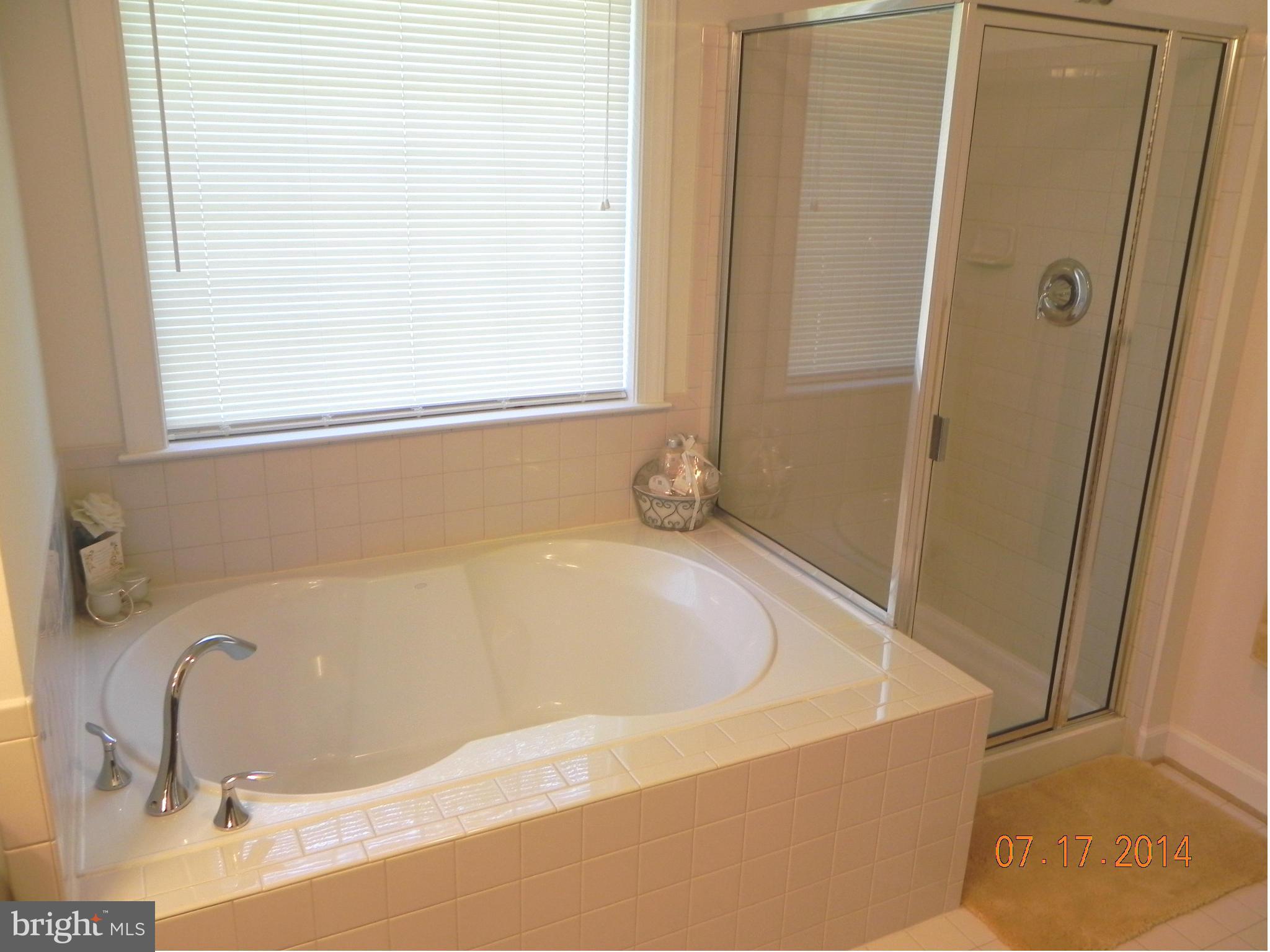 RICKER WOODS-PLAT 1> - Residential