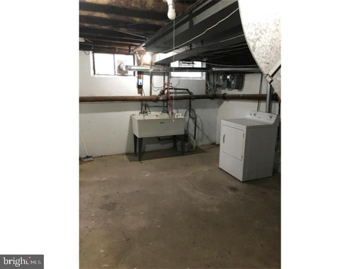 DREXEL MANOR - Residential Lease