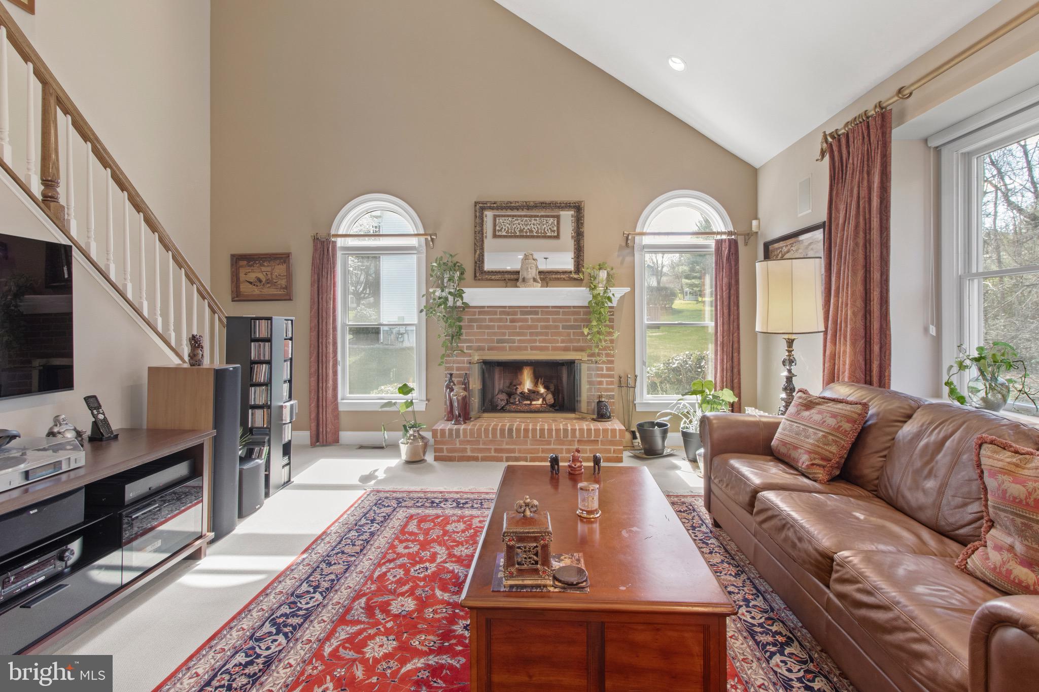 ROSE TREE ESTS - Residential