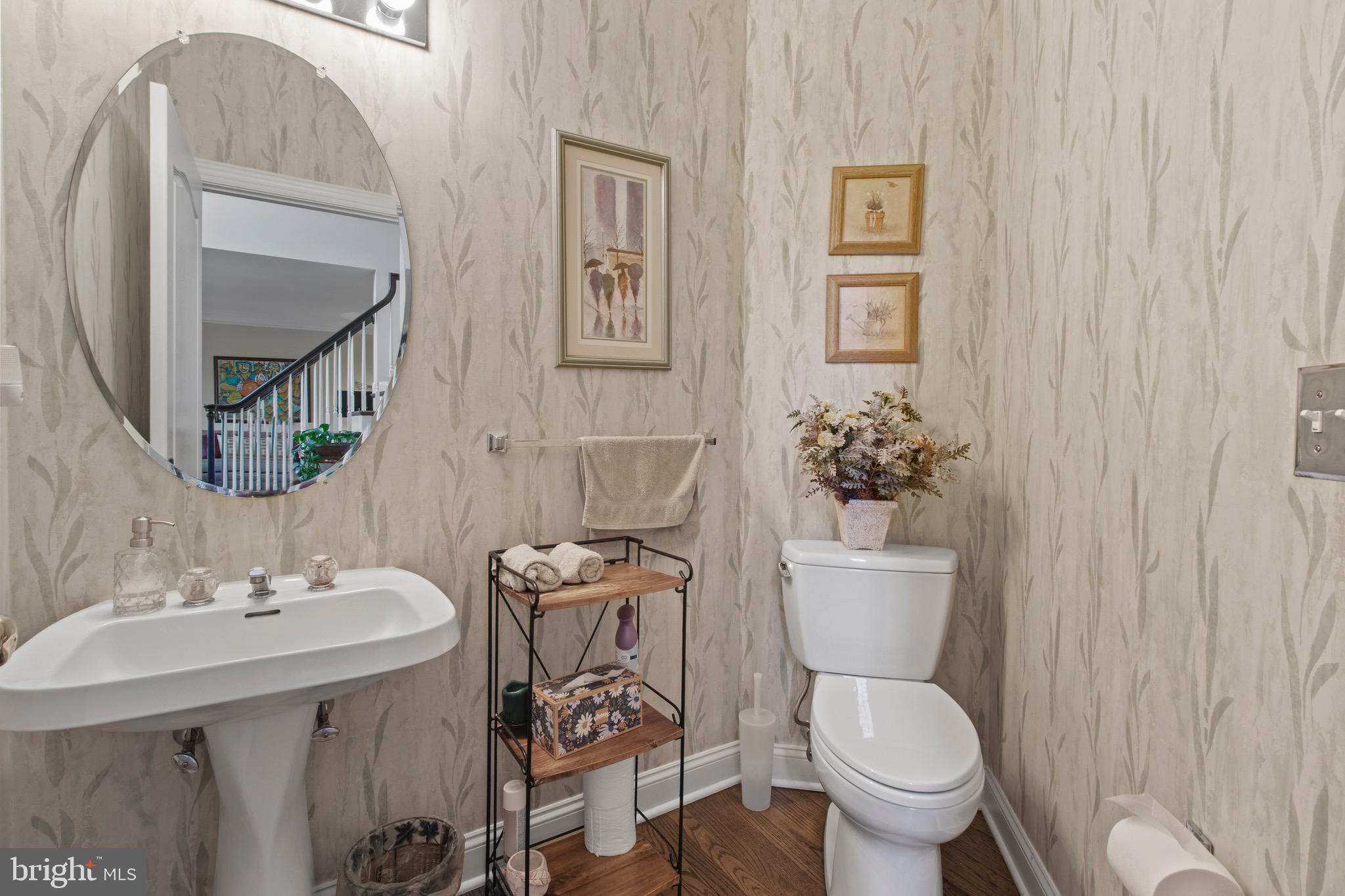 ROSE TREE ESTS - Residential