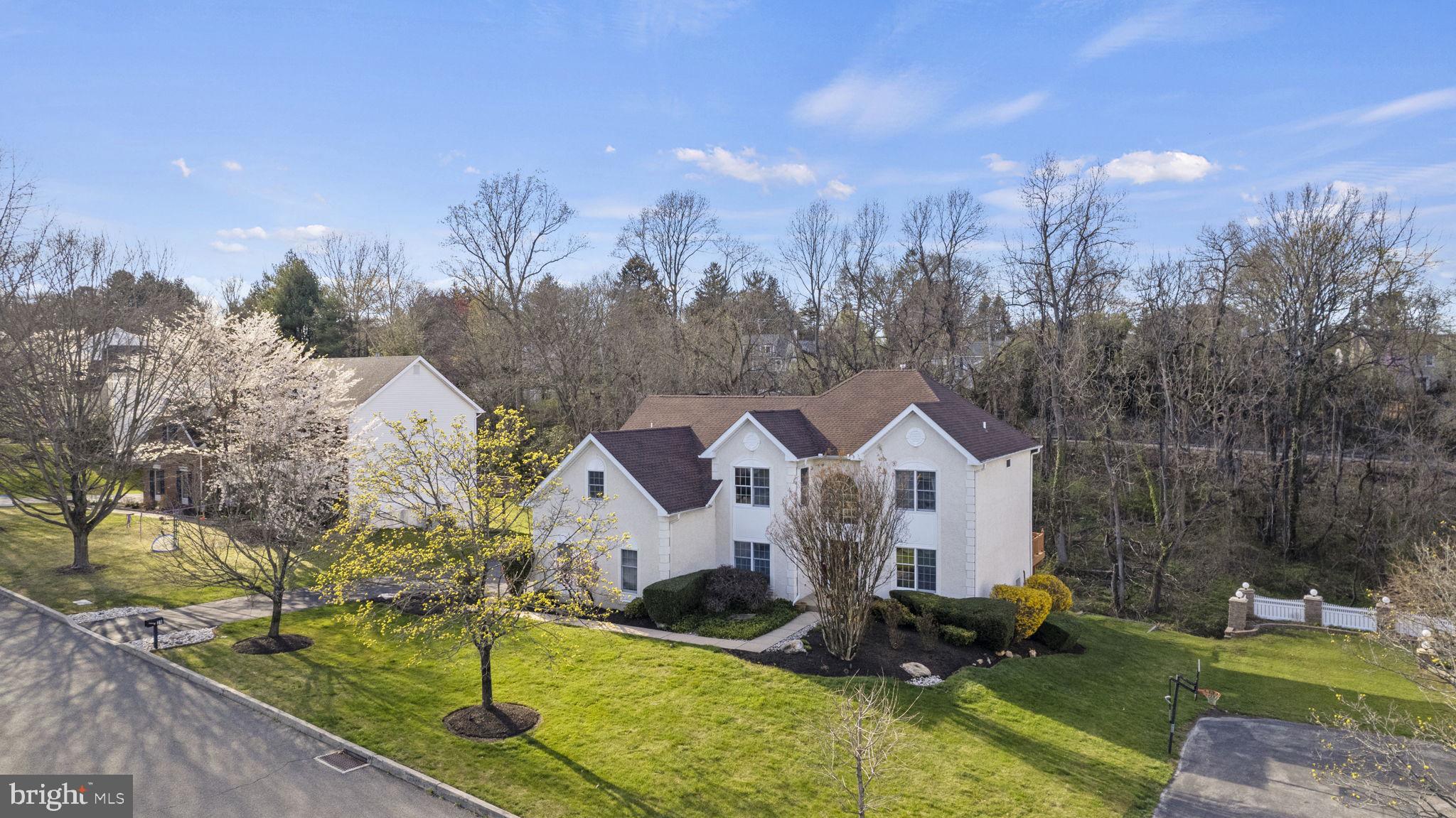 ROSE TREE ESTS - Residential