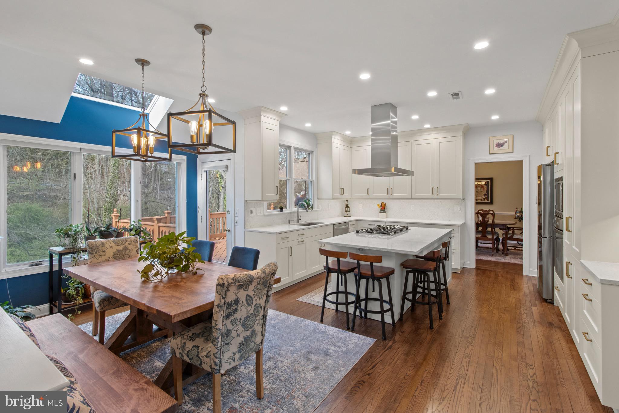 ROSE TREE ESTS - Residential