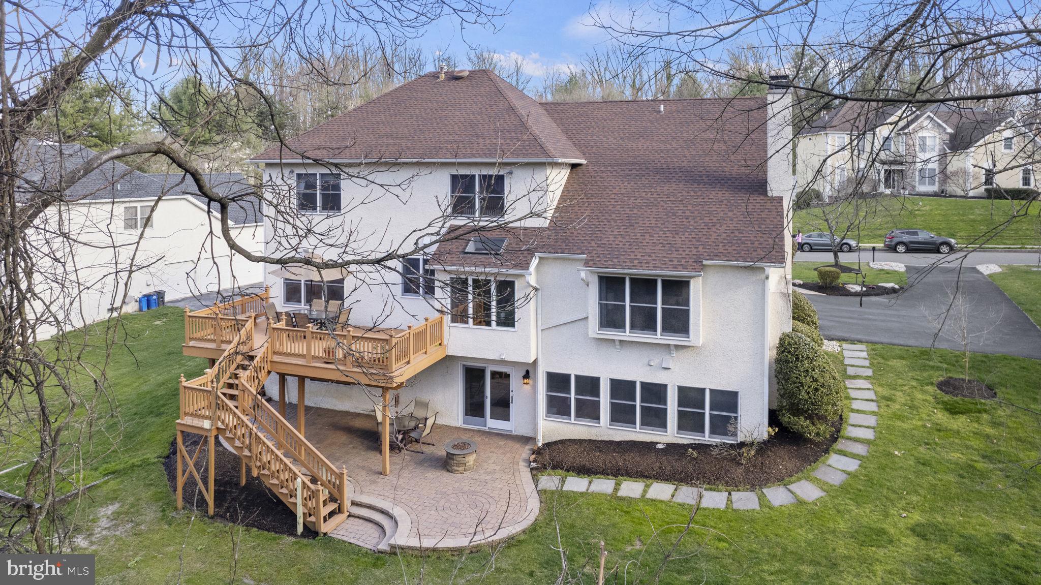 ROSE TREE ESTS - Residential