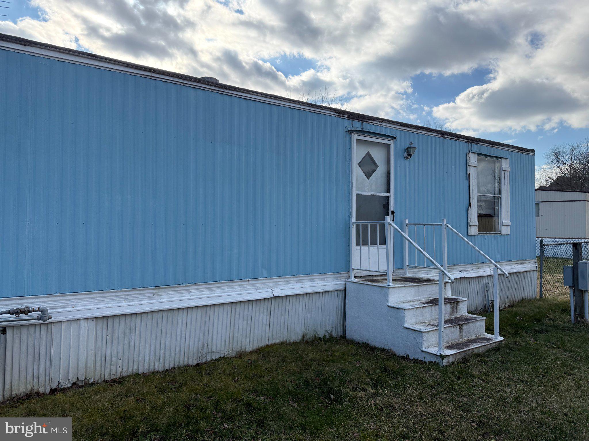 1976 N EAST AVENUE 237A