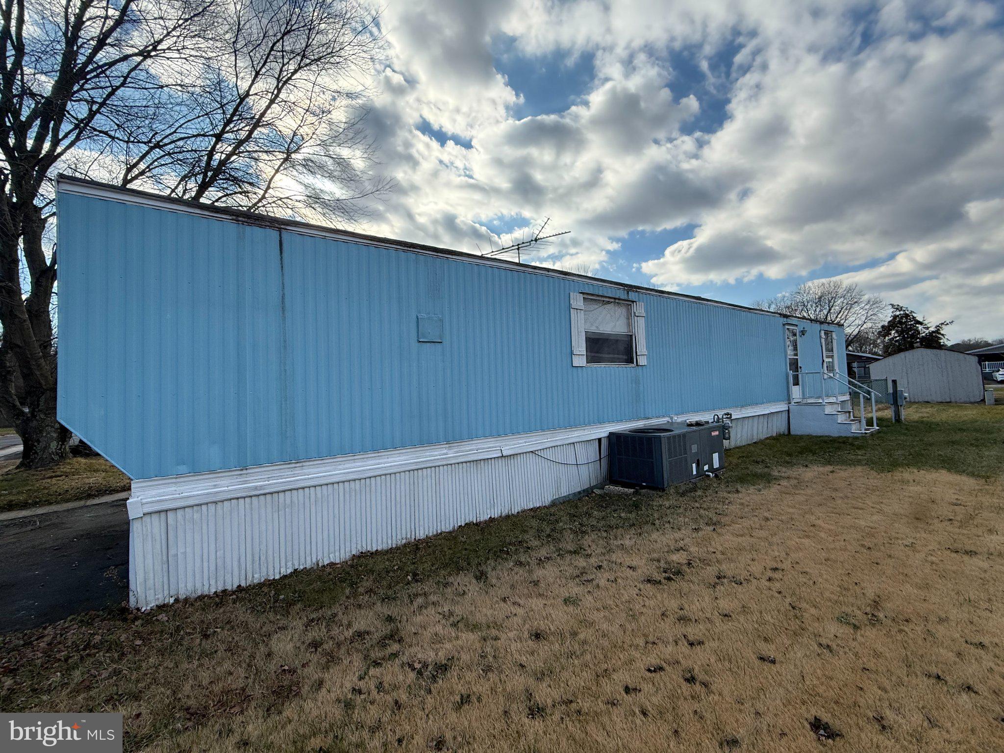 1976 N EAST AVENUE 237A