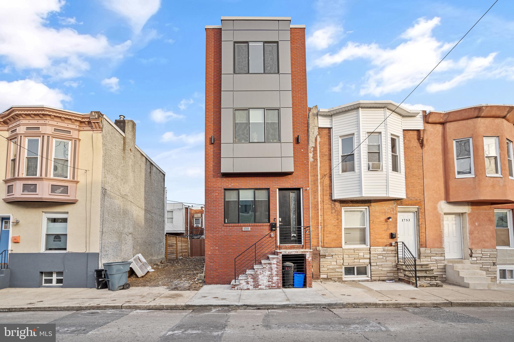 POINT BREEZE - Residential