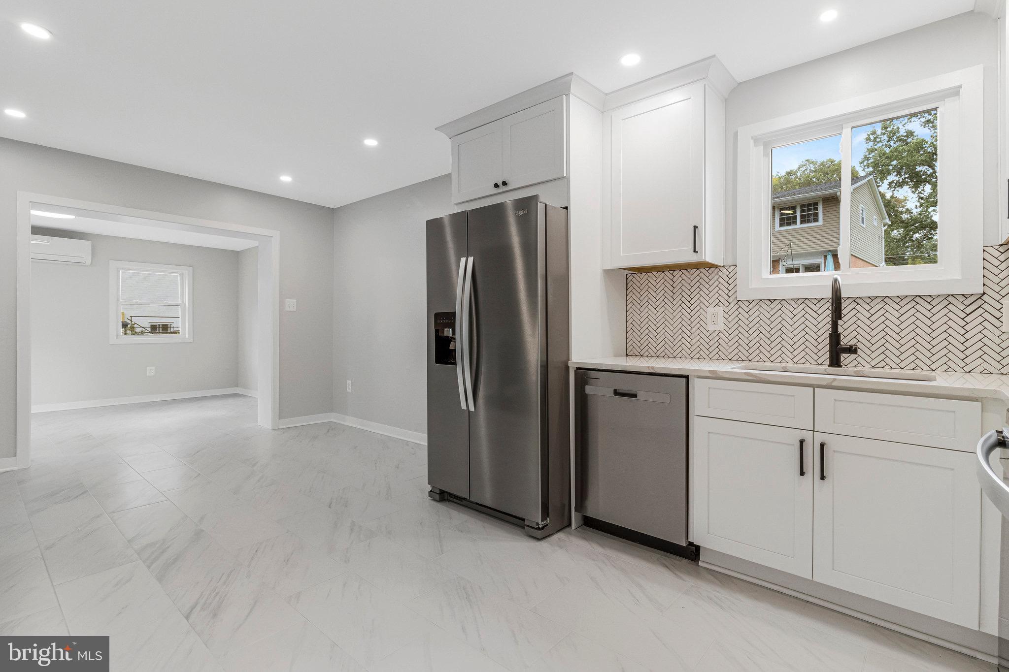 KINGS PARK - Residential