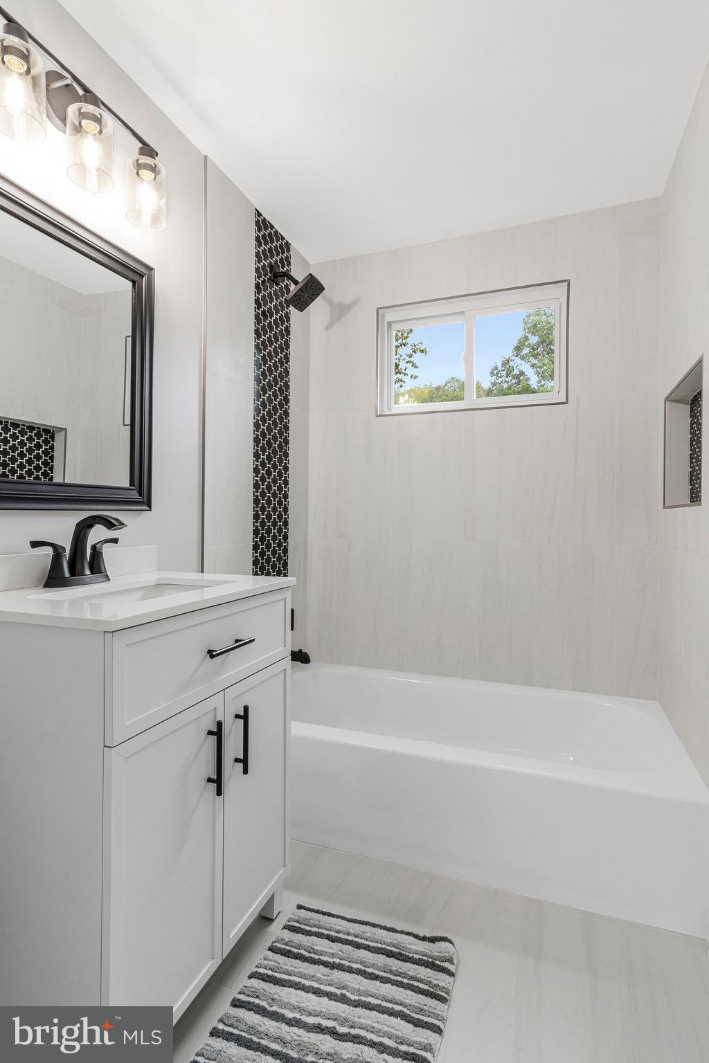 KINGS PARK - Residential