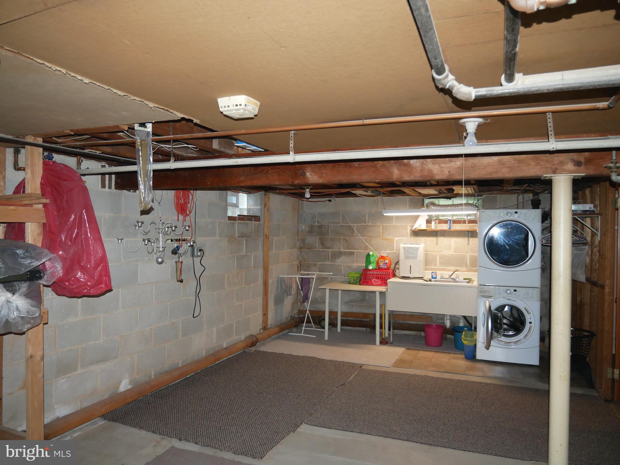 REISTERSTOWN - Residential