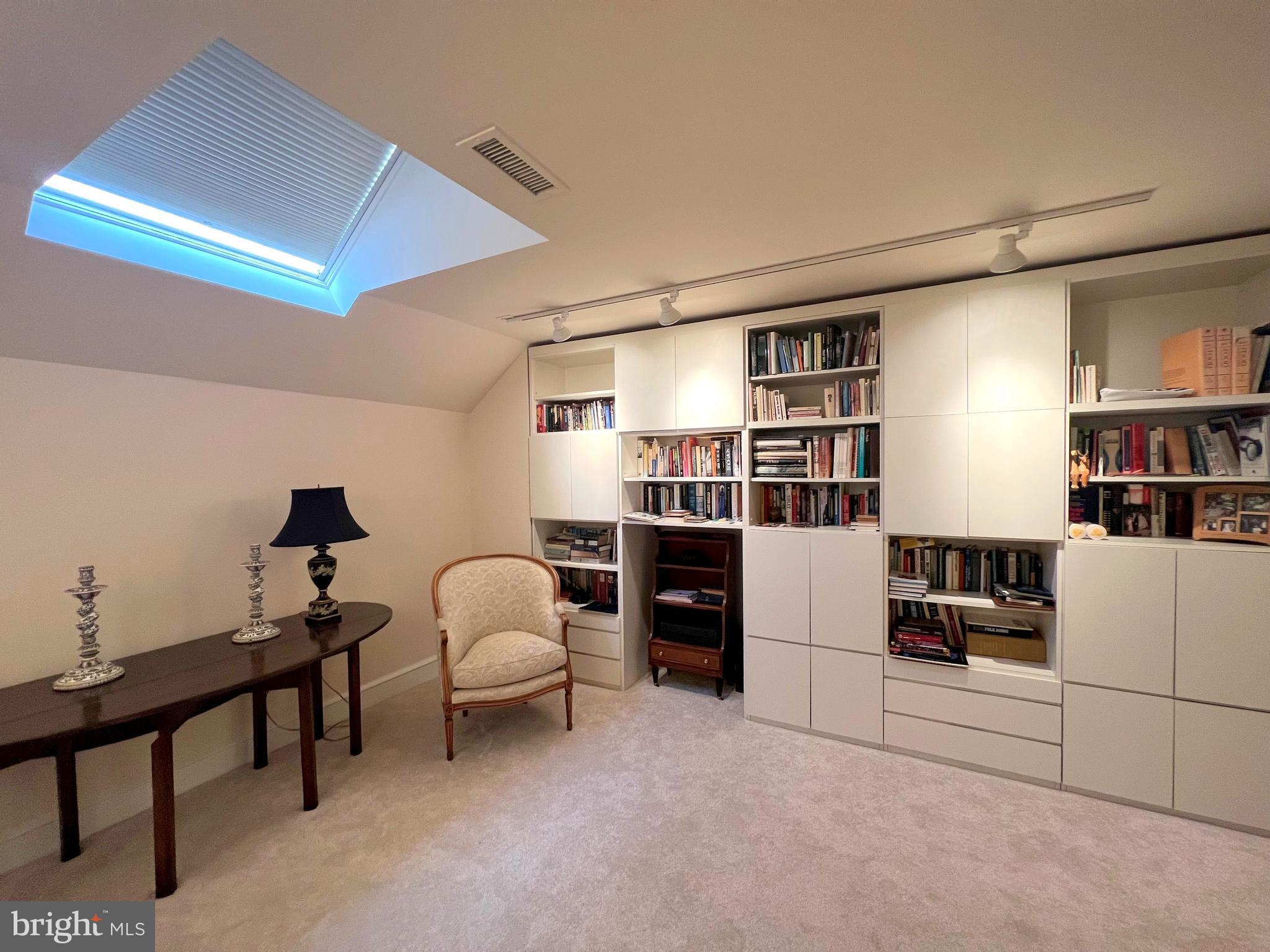 WRENFIELD - Residential