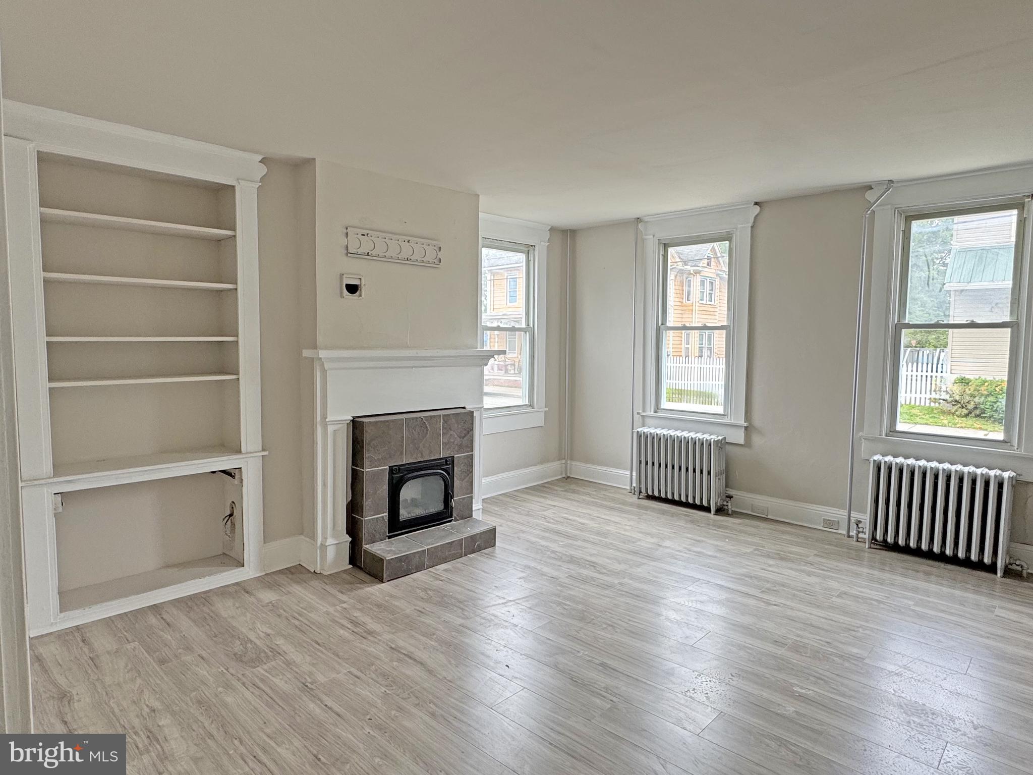 112 DORMAN STREET