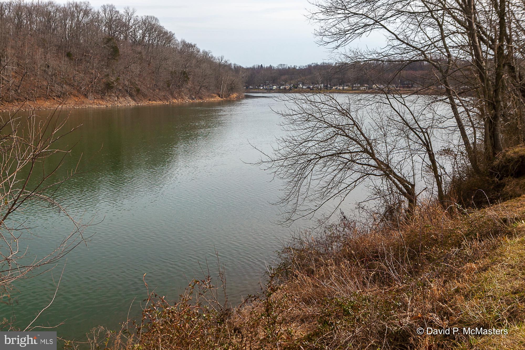 CROSSINGS ON THE POTOMAC - Residential