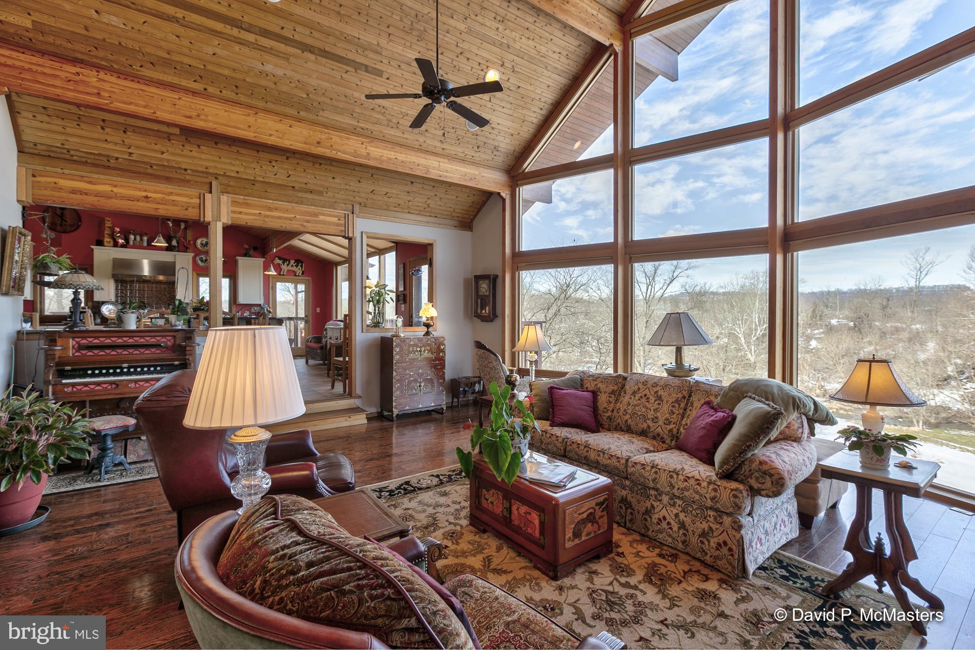 CROSSINGS ON THE POTOMAC - Residential