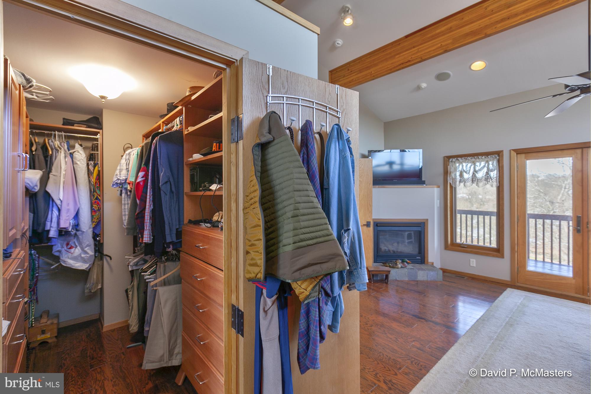 CROSSINGS ON THE POTOMAC - Residential