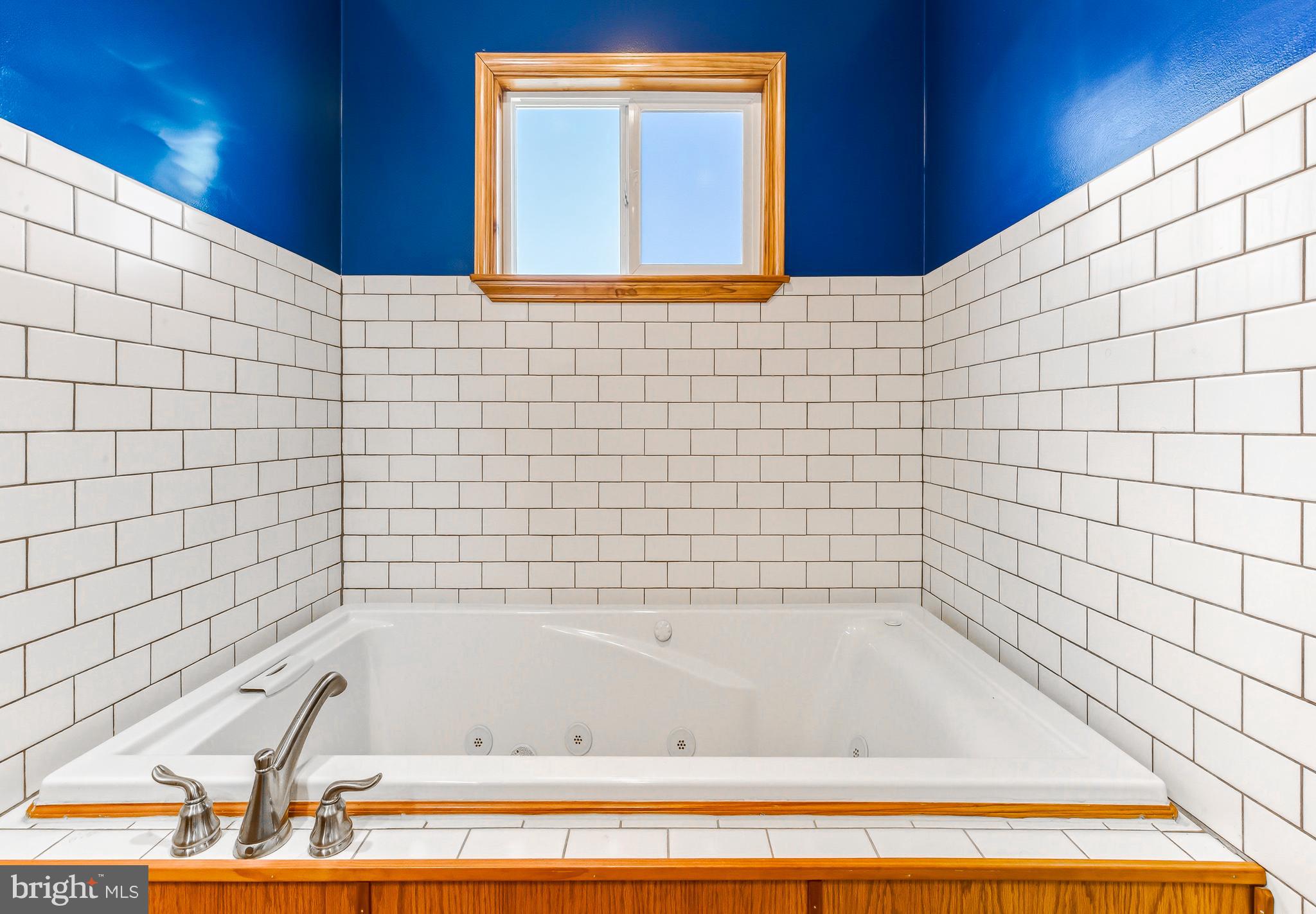 ASHLAND - Residential