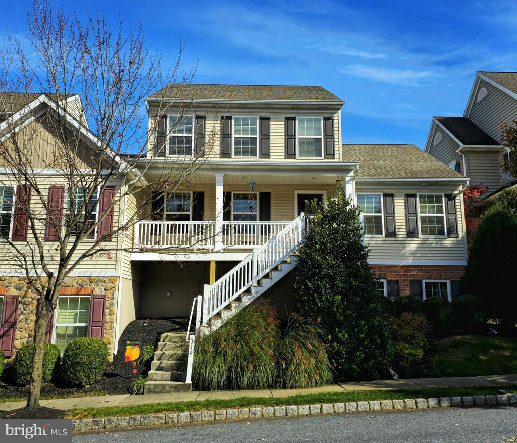 Photo of 319 Wendover Way, Lancaster, PA 17603 (MLS # PALA2042992)