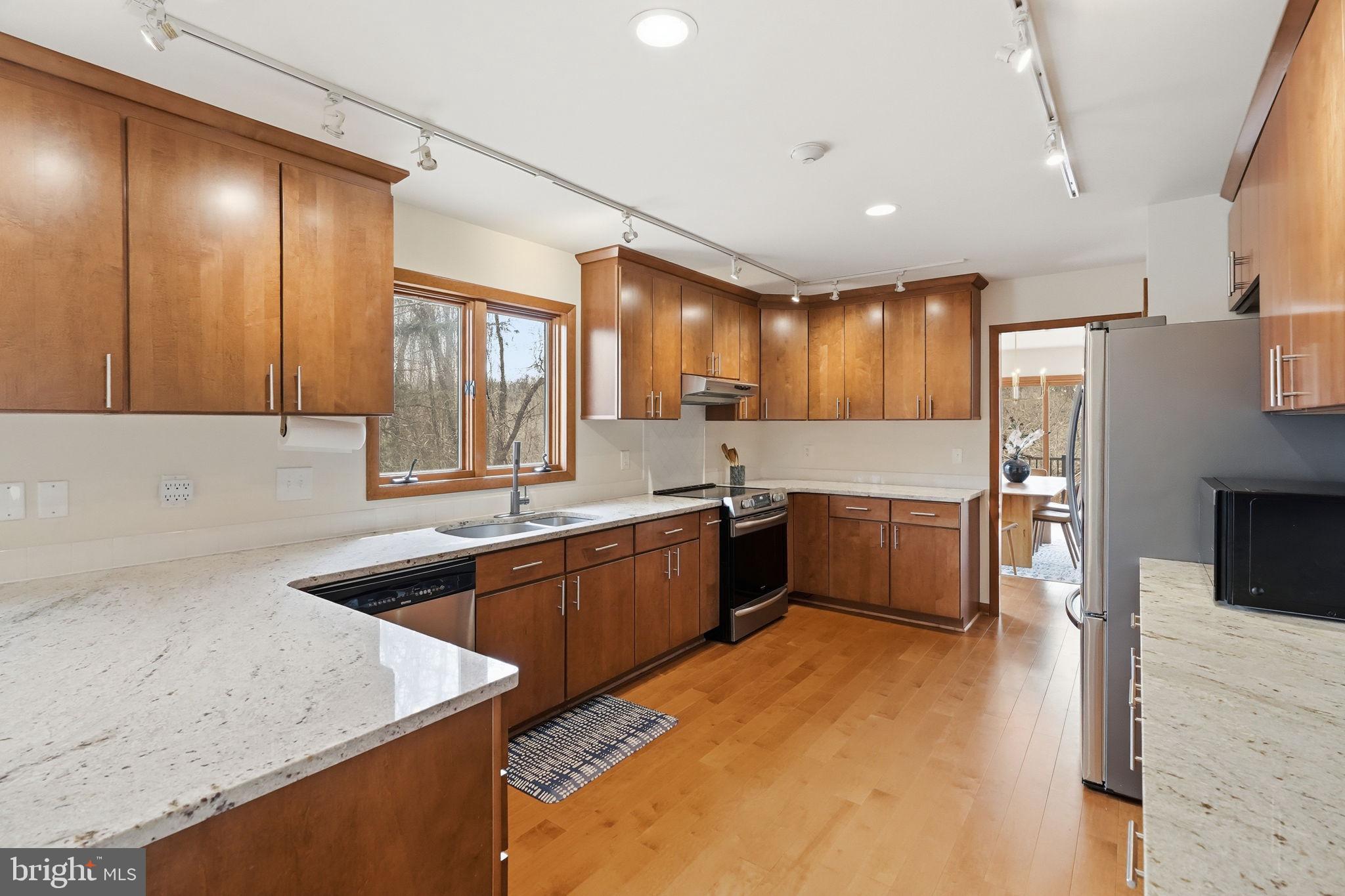 WELSH AYRES - Residential