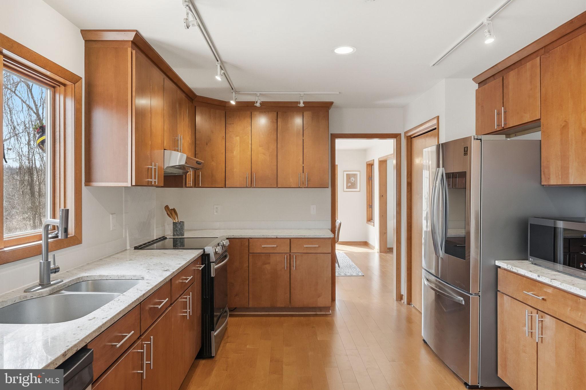 WELSH AYRES - Residential