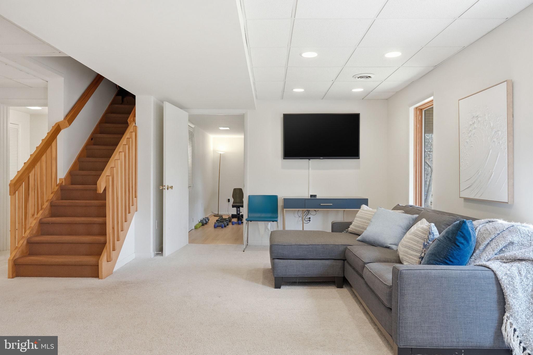 WELSH AYRES - Residential