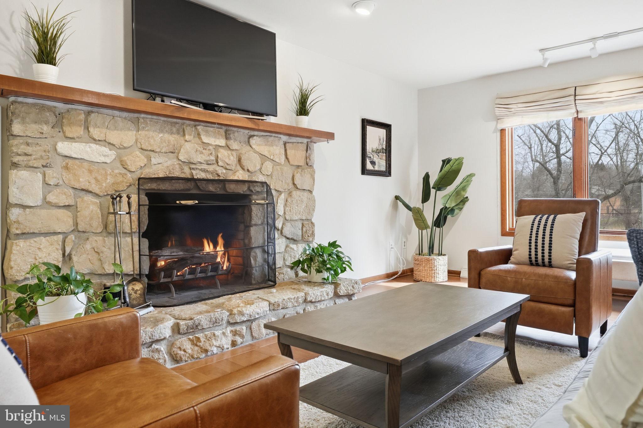 WELSH AYRES - Residential