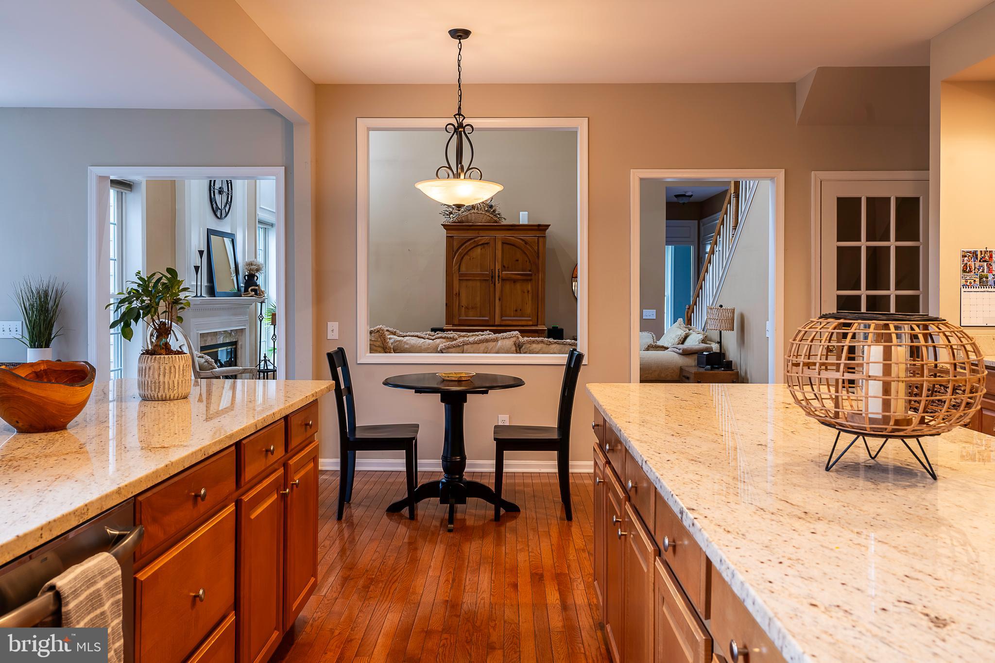 EAGLE HUNT - Residential Lease