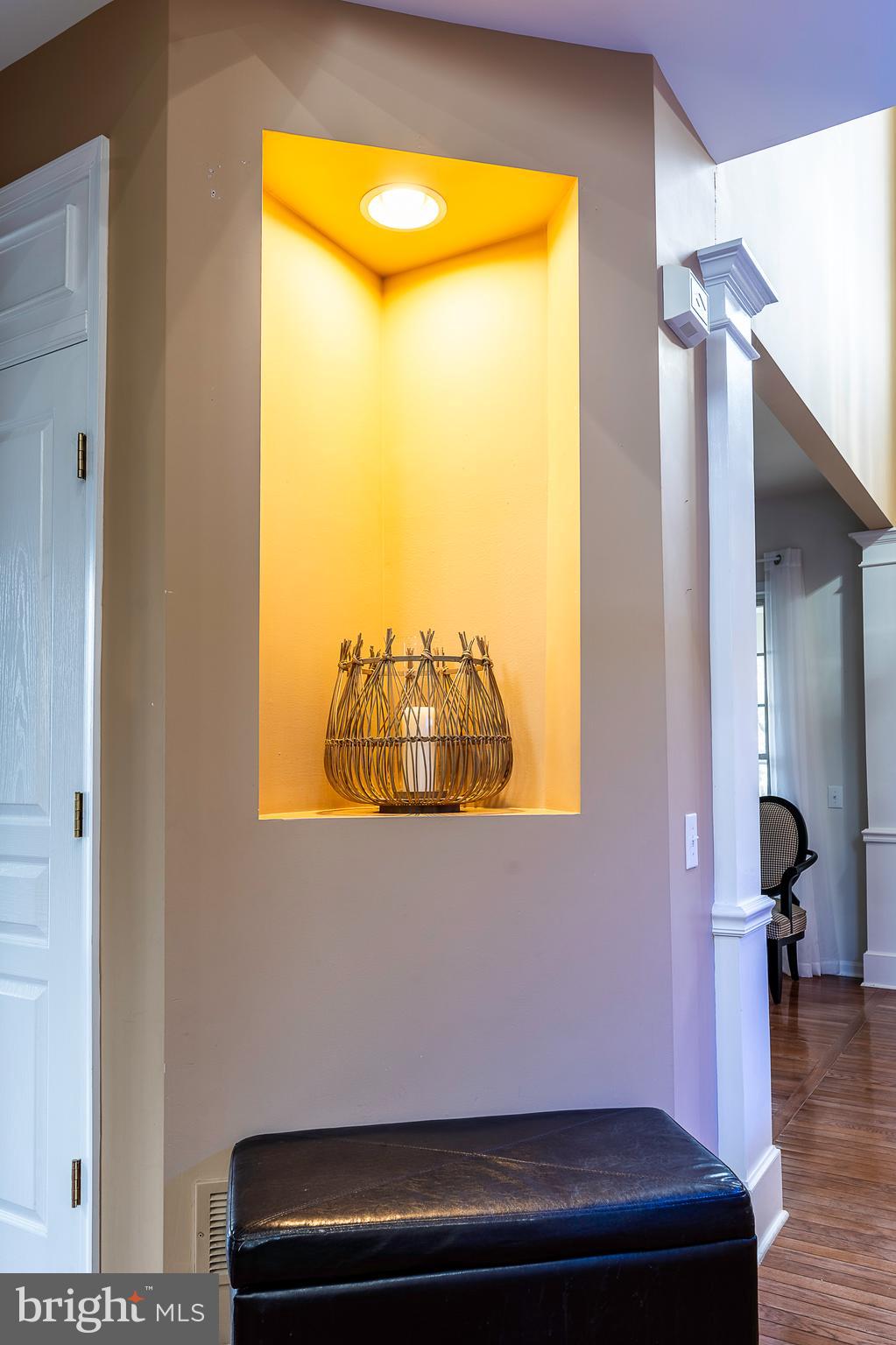 EAGLE HUNT - Residential Lease