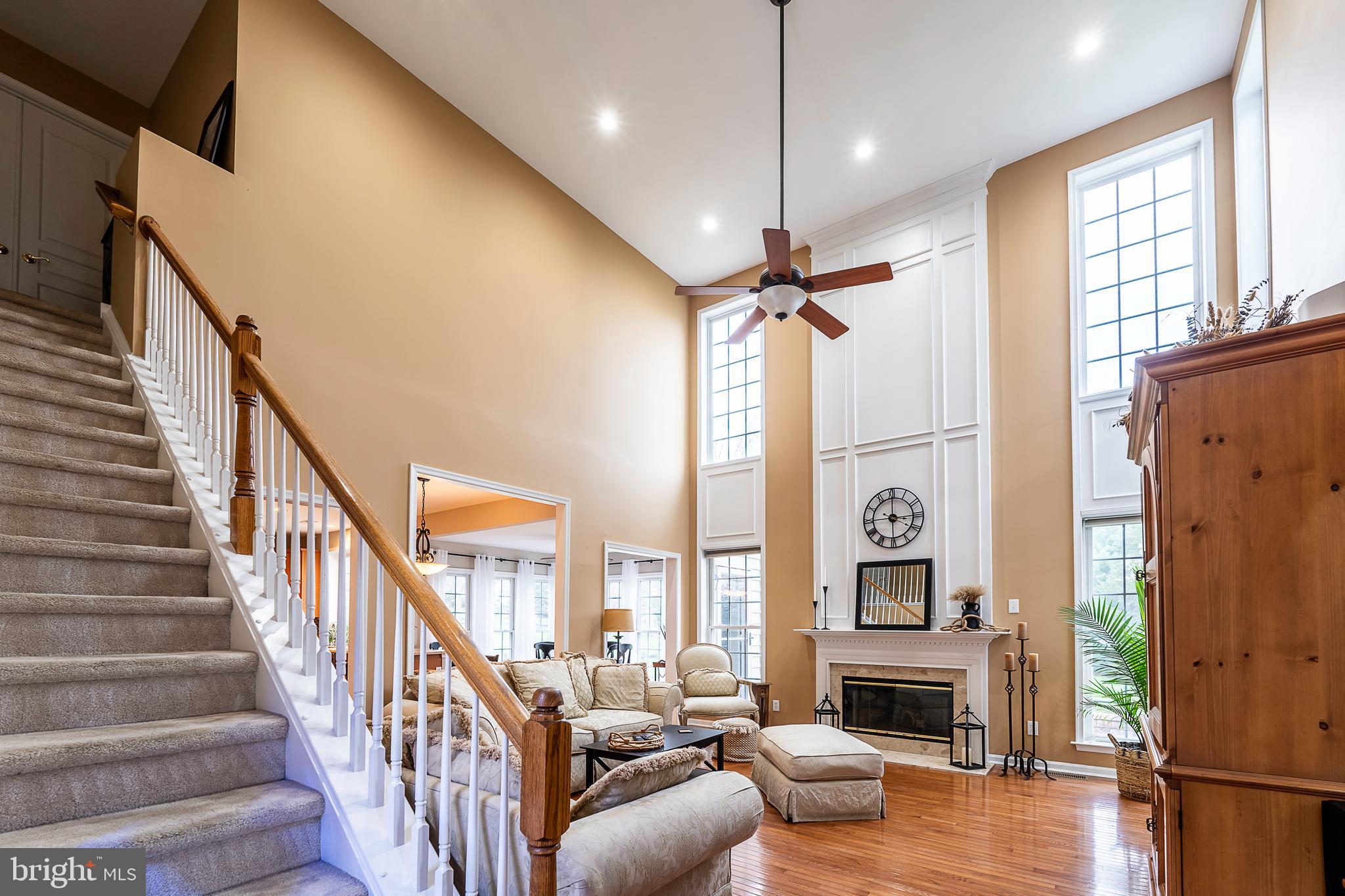 EAGLE HUNT - Residential Lease