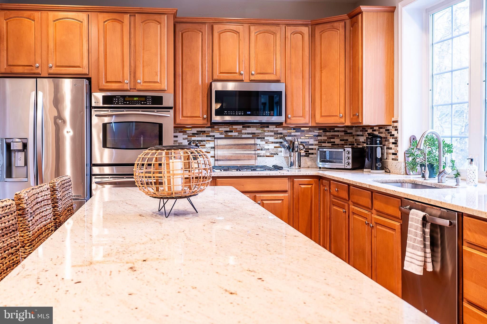 EAGLE HUNT - Residential Lease