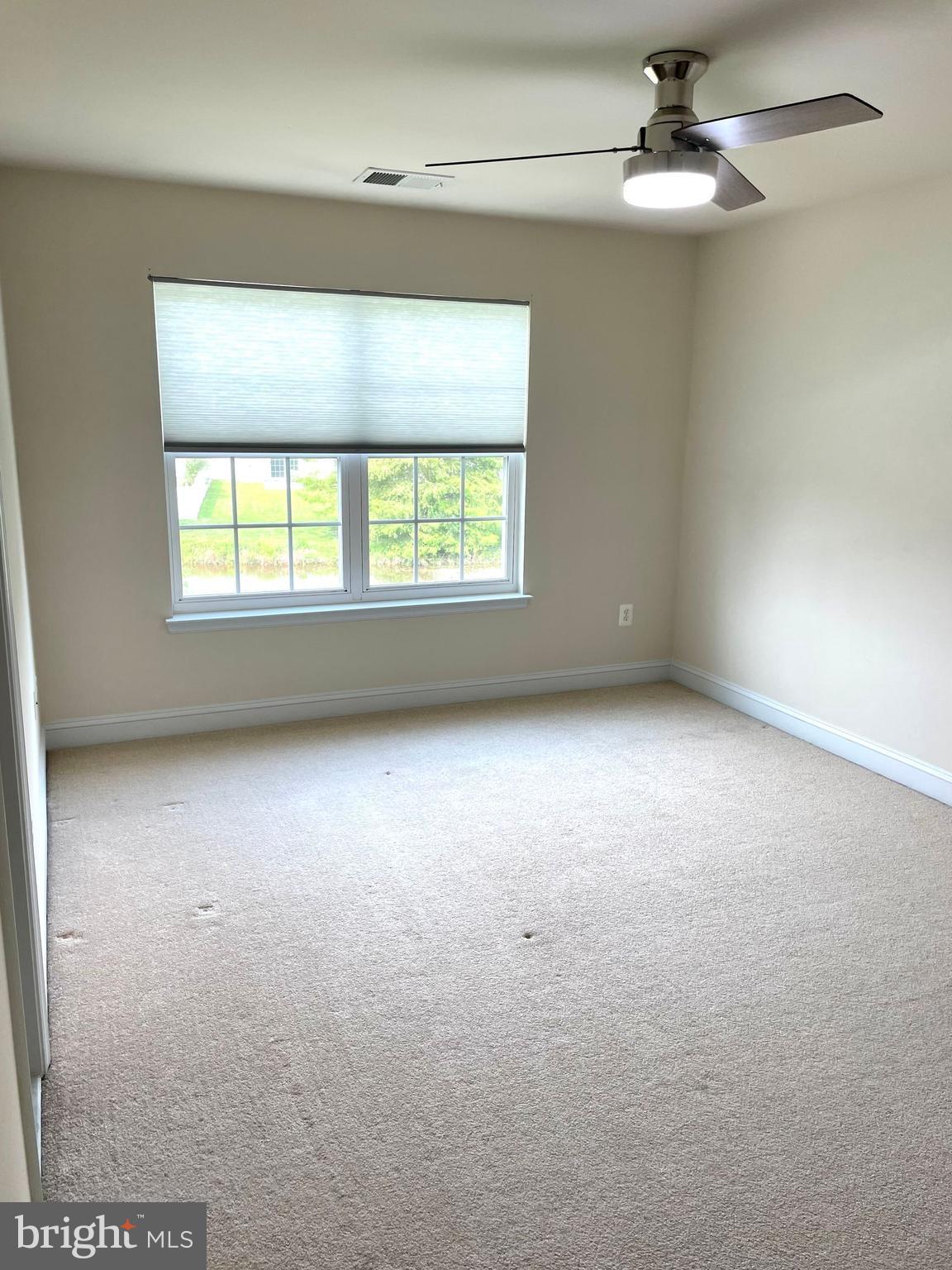 LAKELANDS AT EASTON - Residential