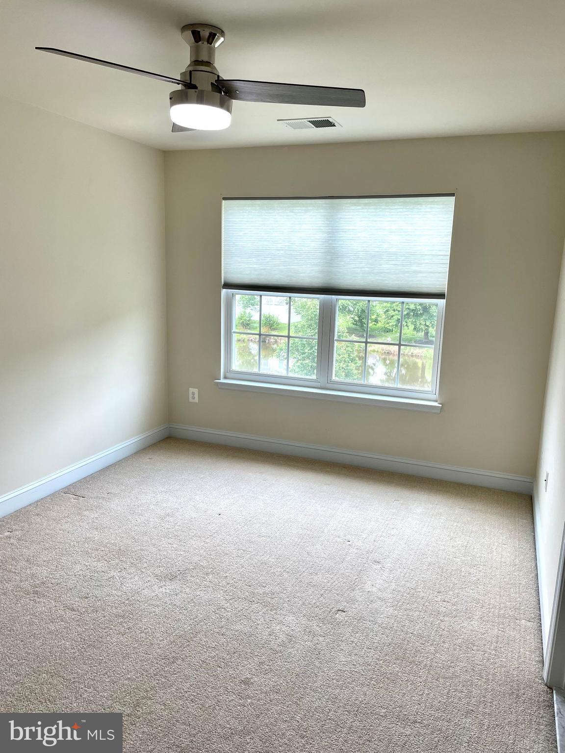 LAKELANDS AT EASTON - Residential