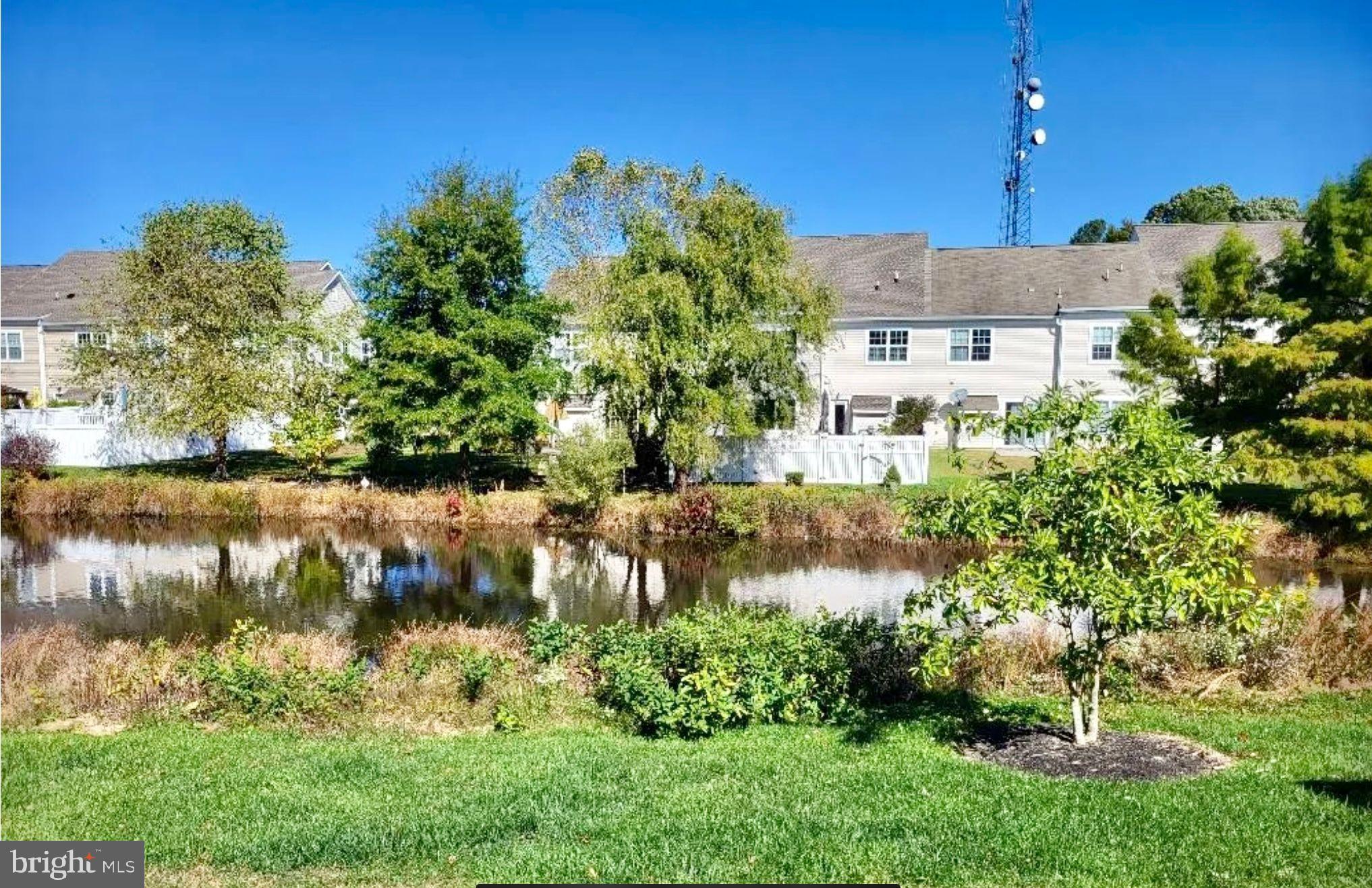 LAKELANDS AT EASTON - Residential