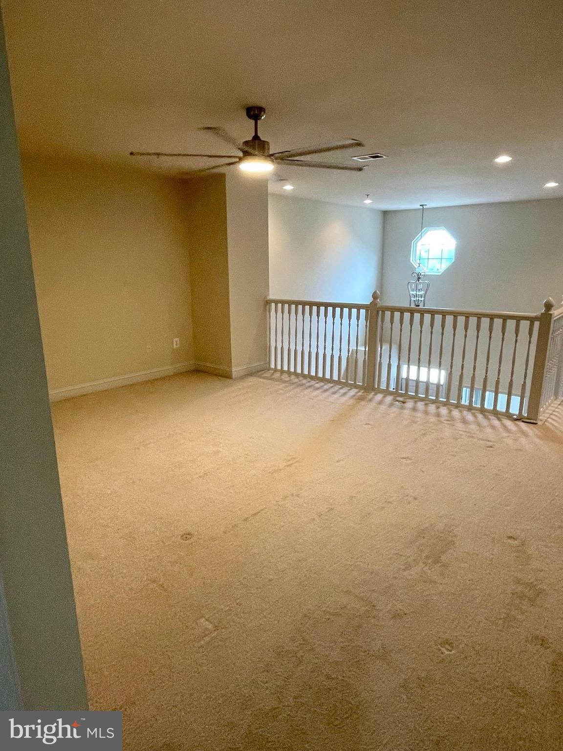 LAKELANDS AT EASTON - Residential