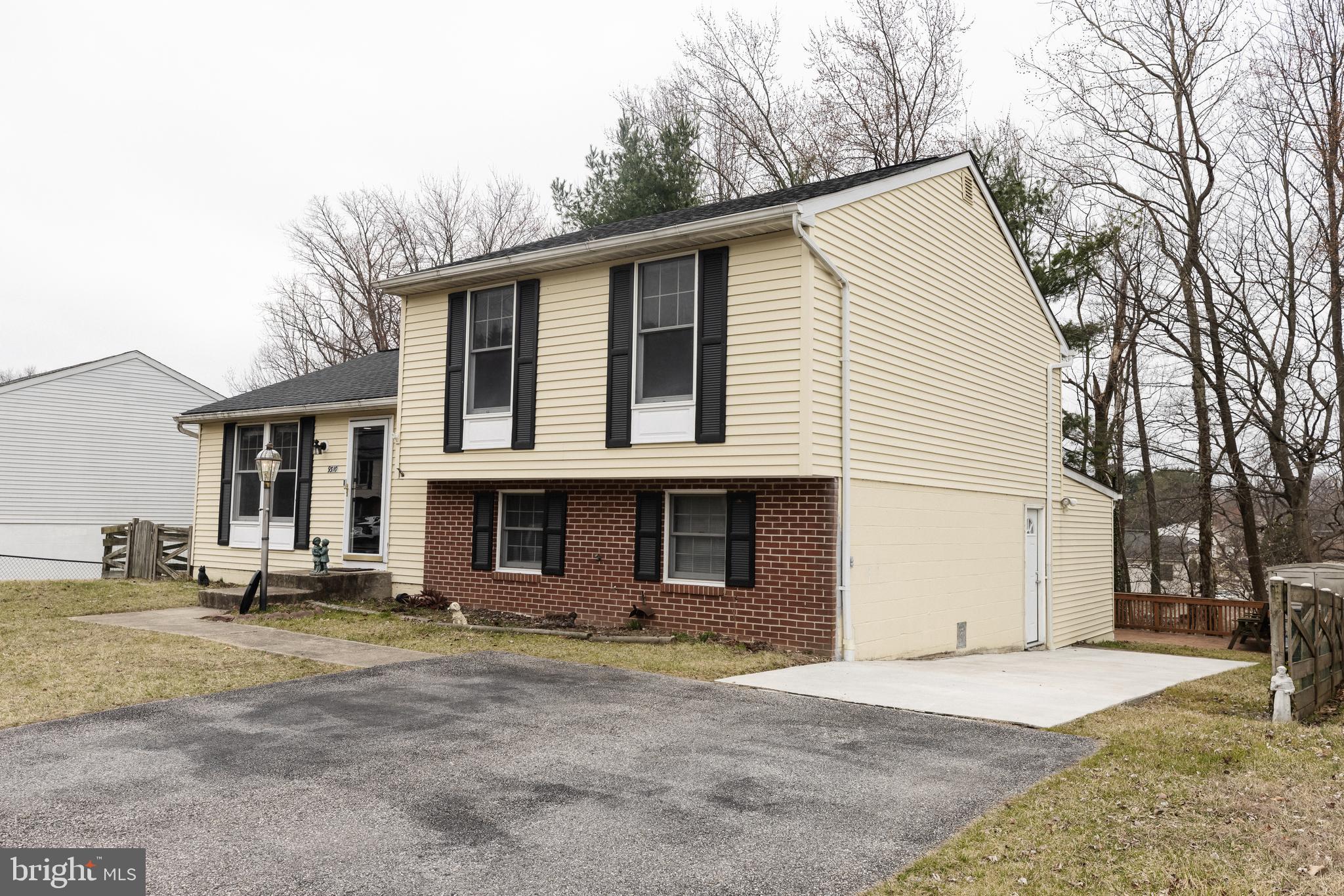 UPTON VILLAGE NORTH - Residential