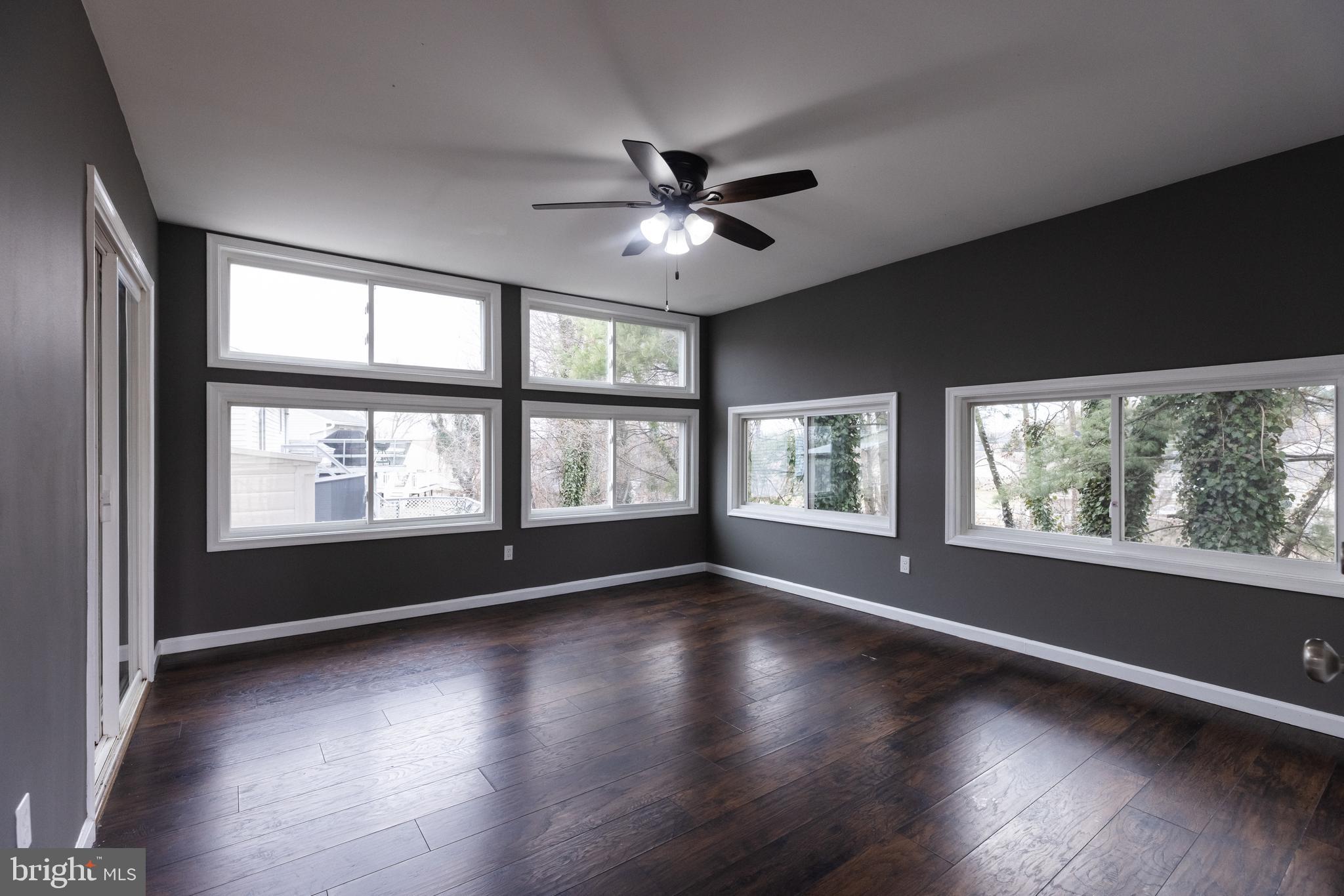 UPTON VILLAGE NORTH - Residential