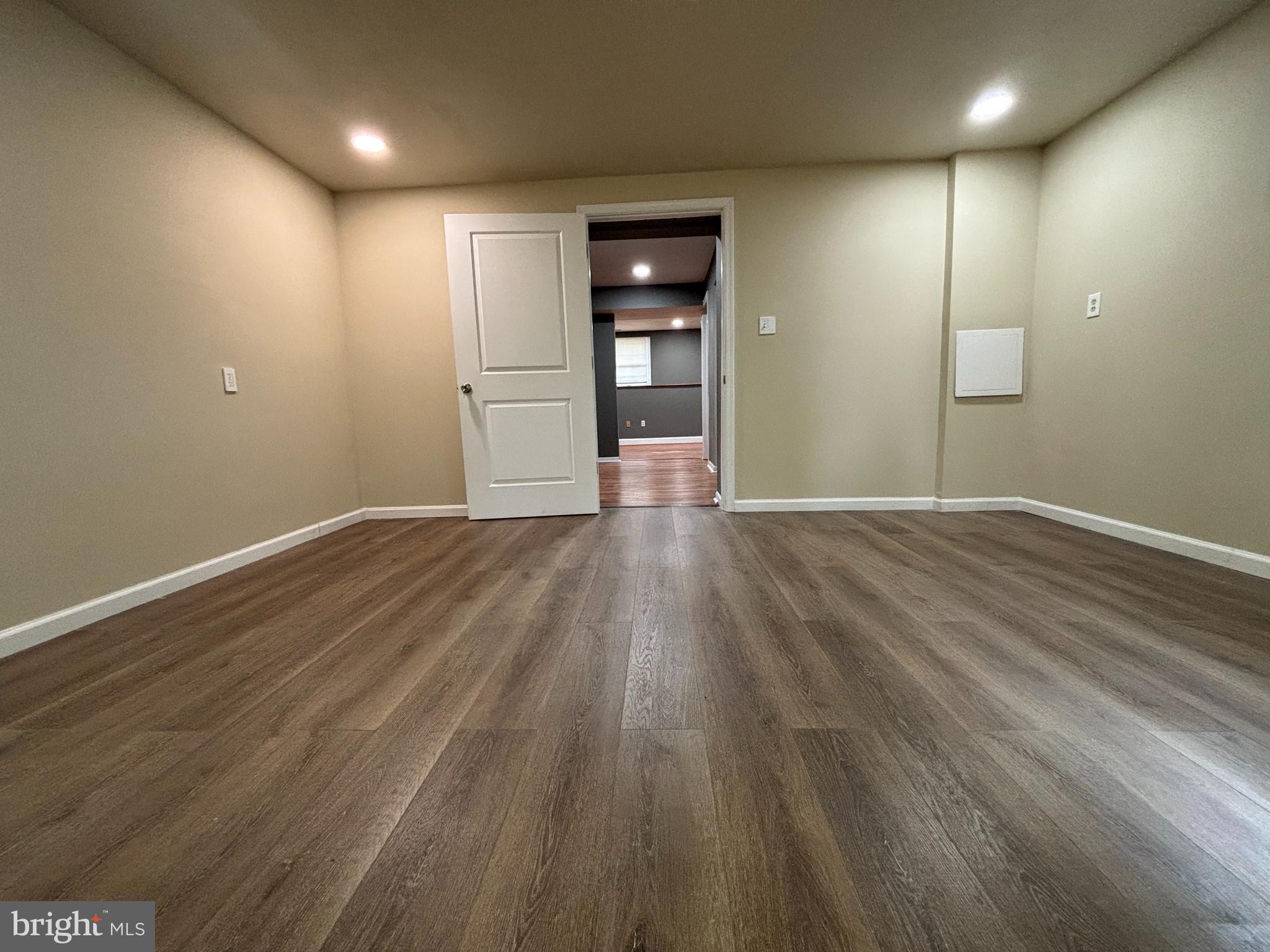 UPTON VILLAGE NORTH - Residential