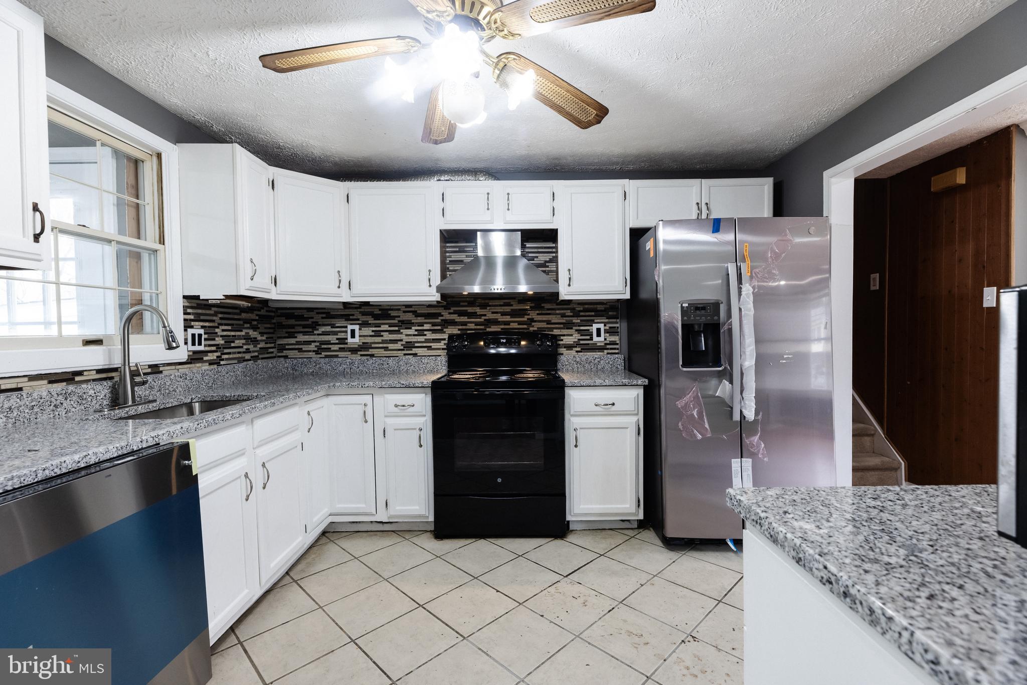 UPTON VILLAGE NORTH - Residential