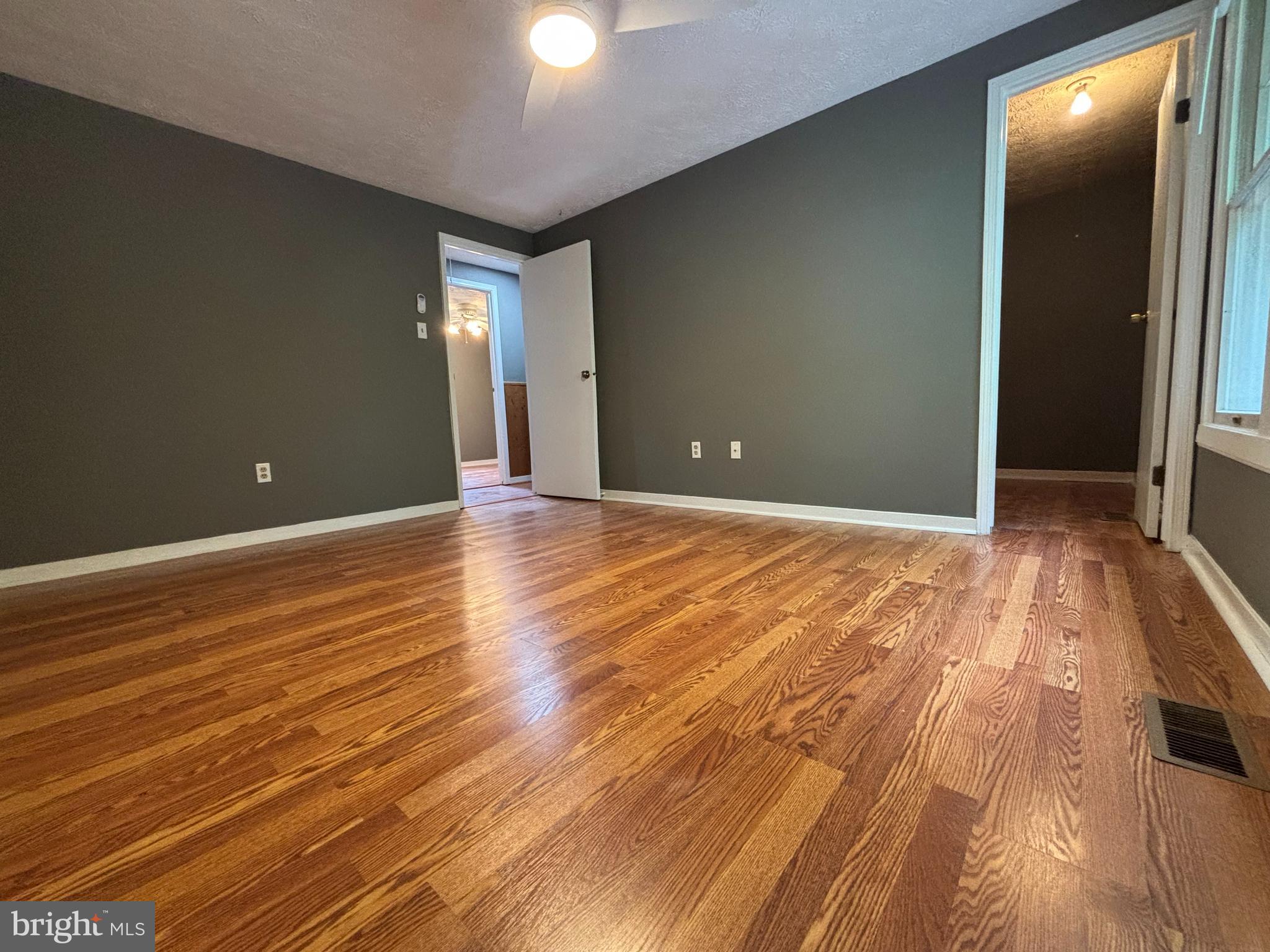 UPTON VILLAGE NORTH - Residential