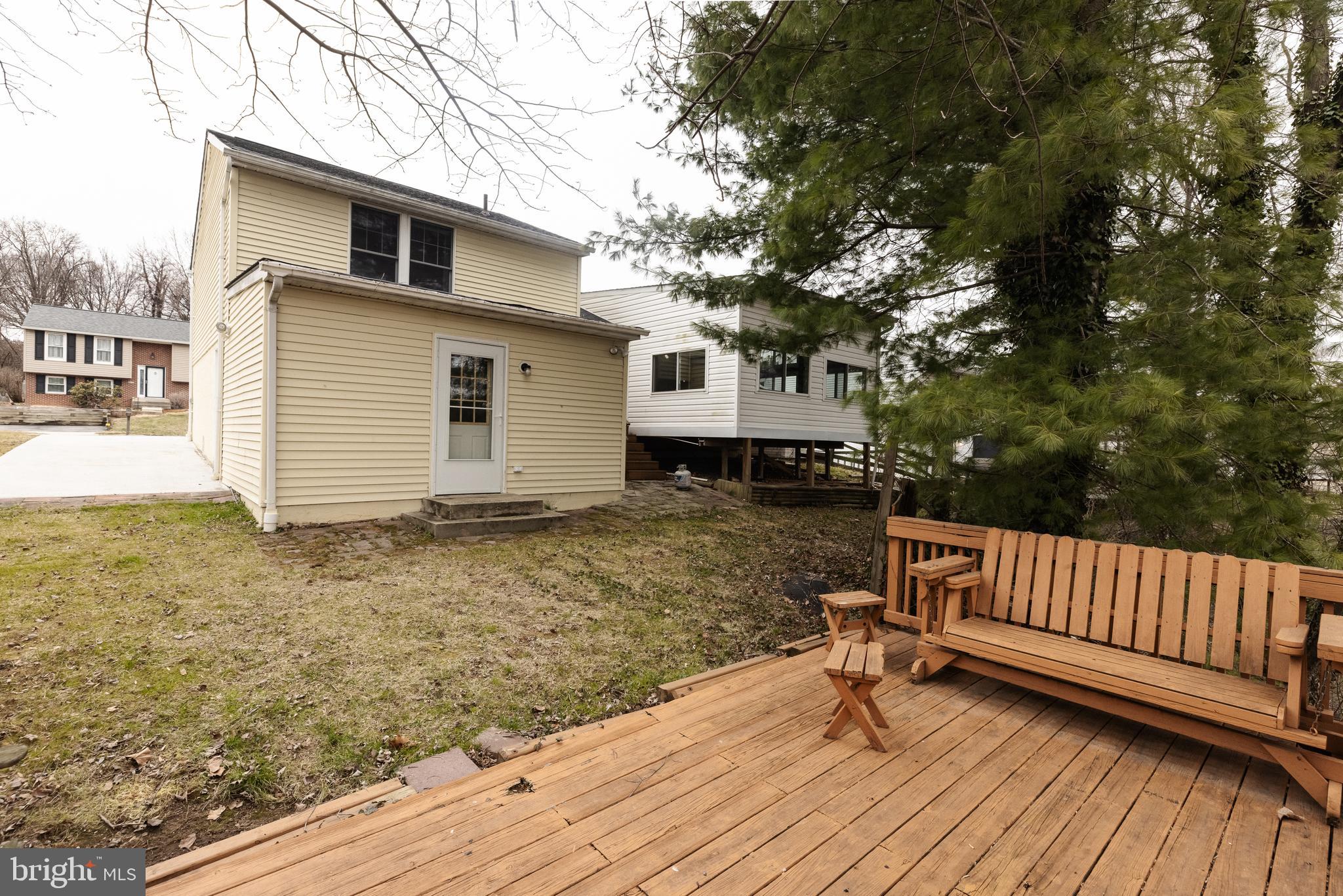 UPTON VILLAGE NORTH - Residential