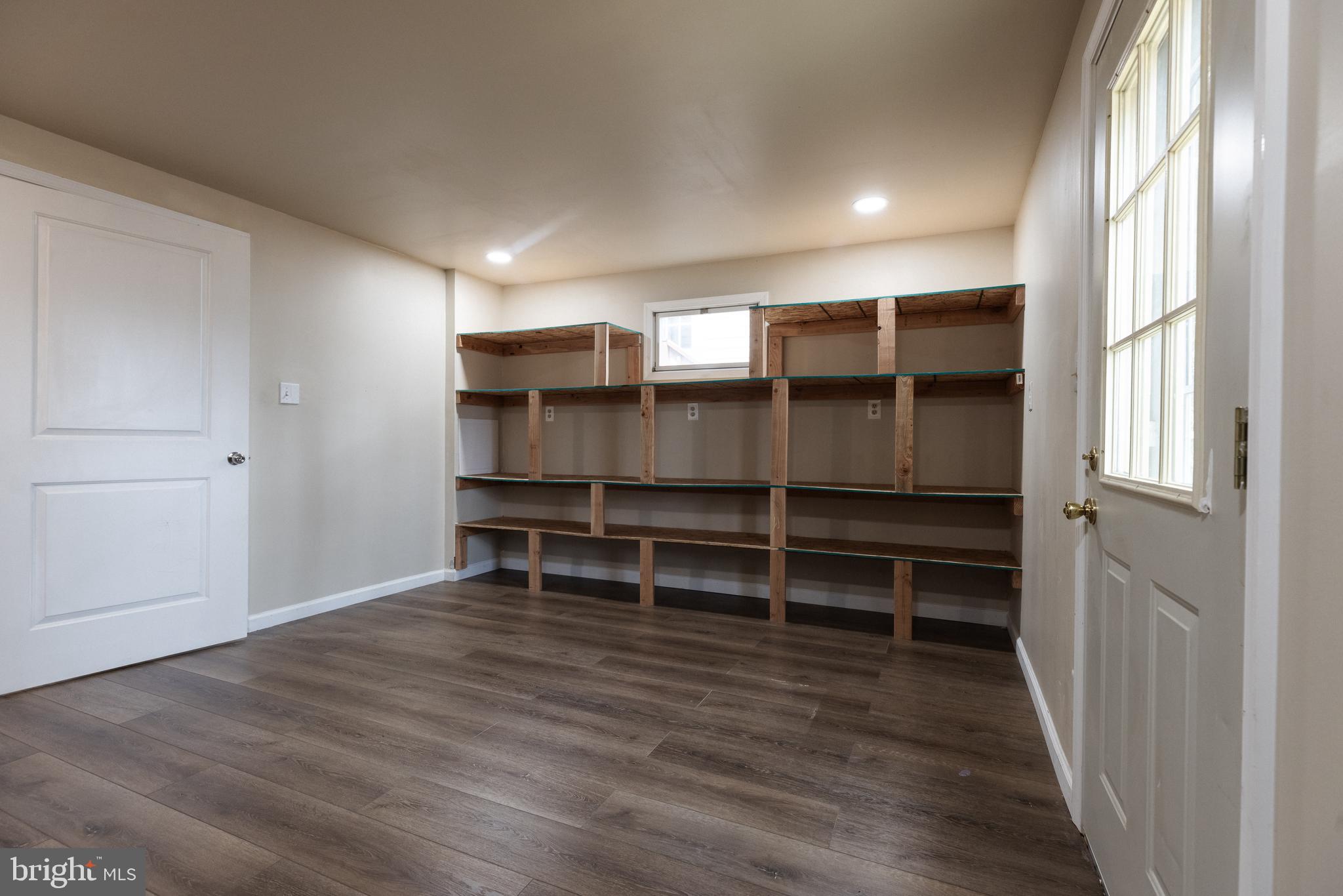 UPTON VILLAGE NORTH - Residential