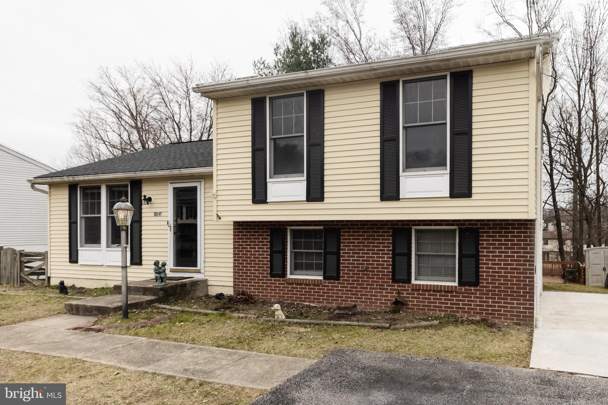 UPTON VILLAGE NORTH - Residential