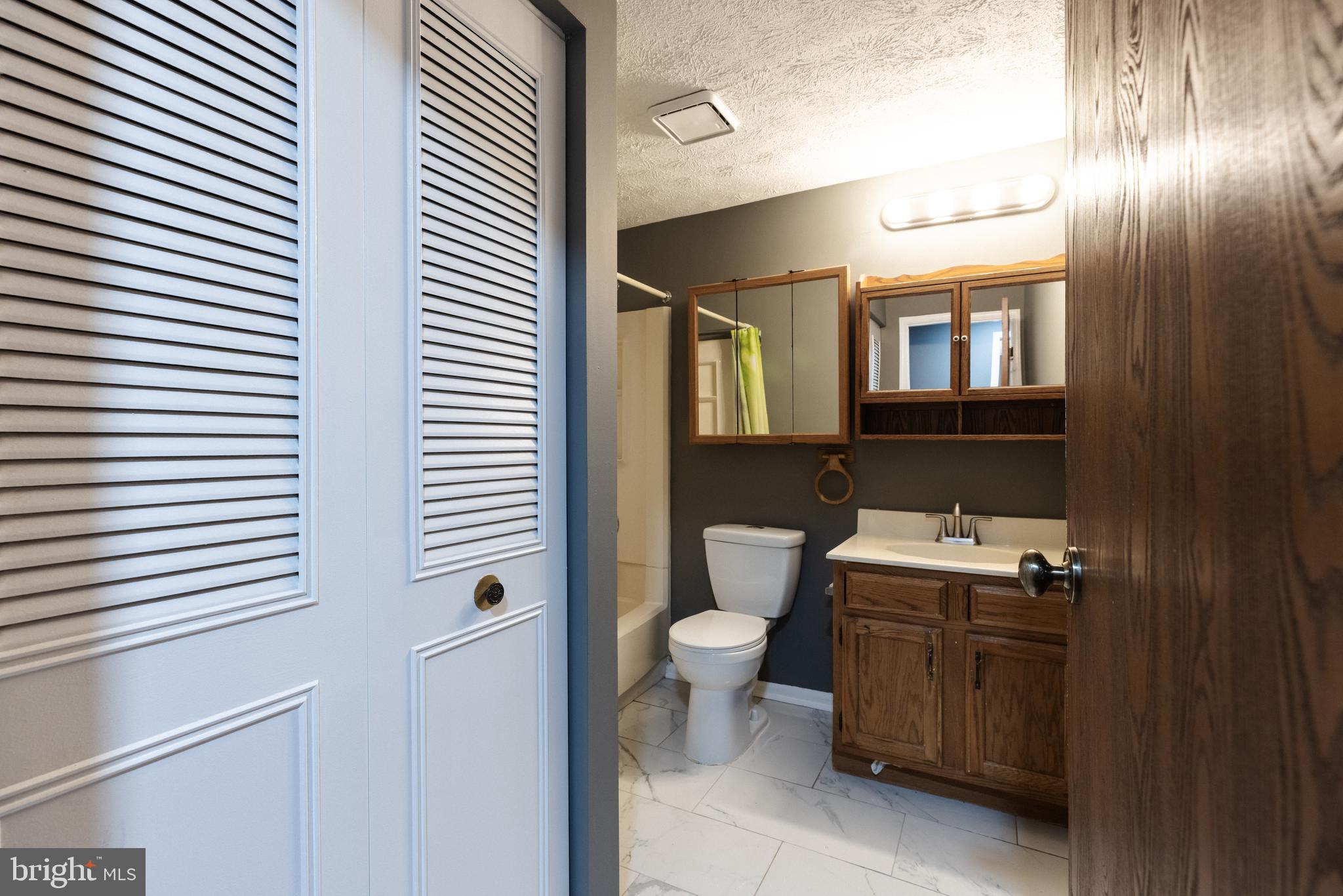 UPTON VILLAGE NORTH - Residential