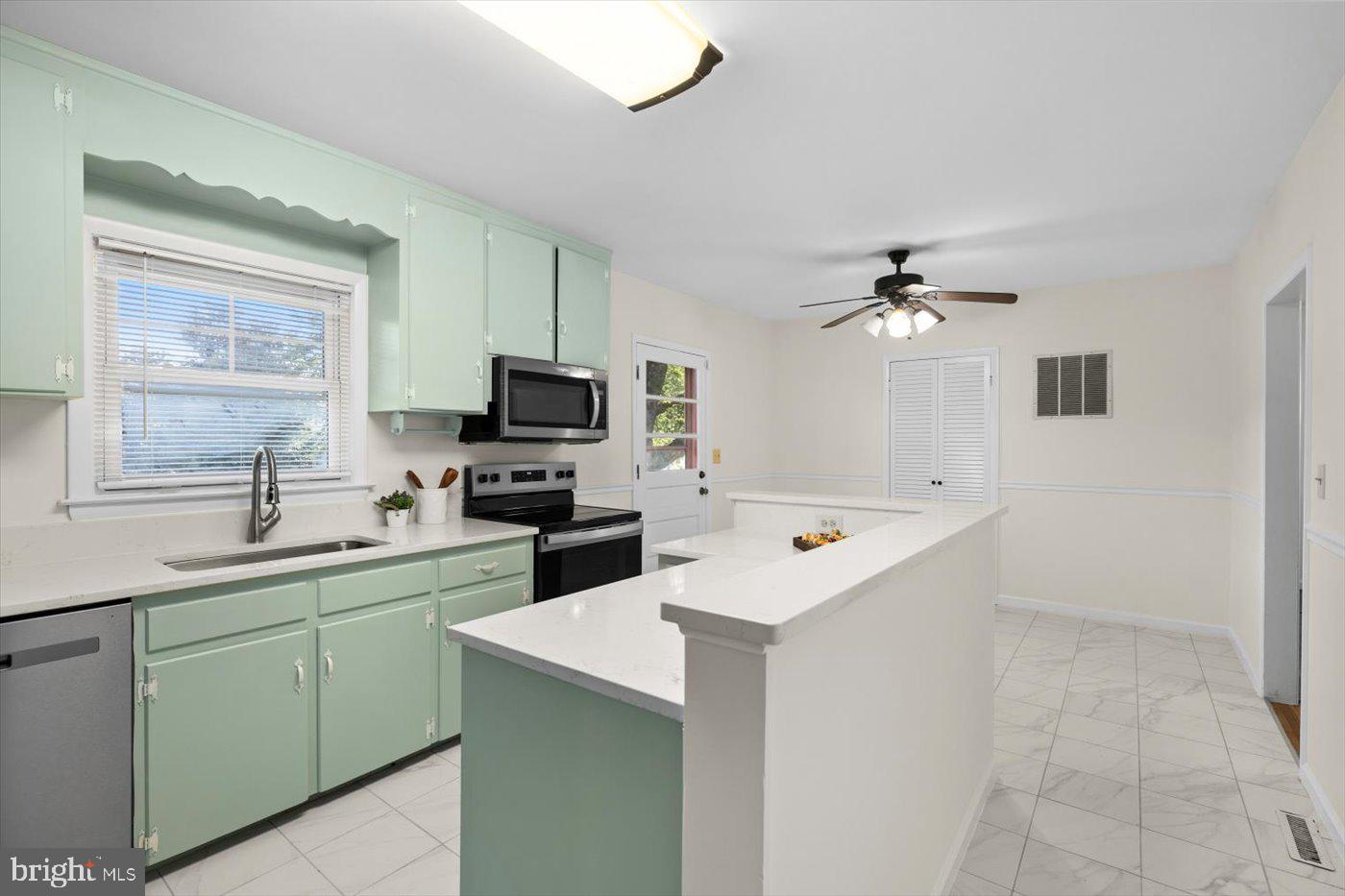 EDEN ESTATES - Residential