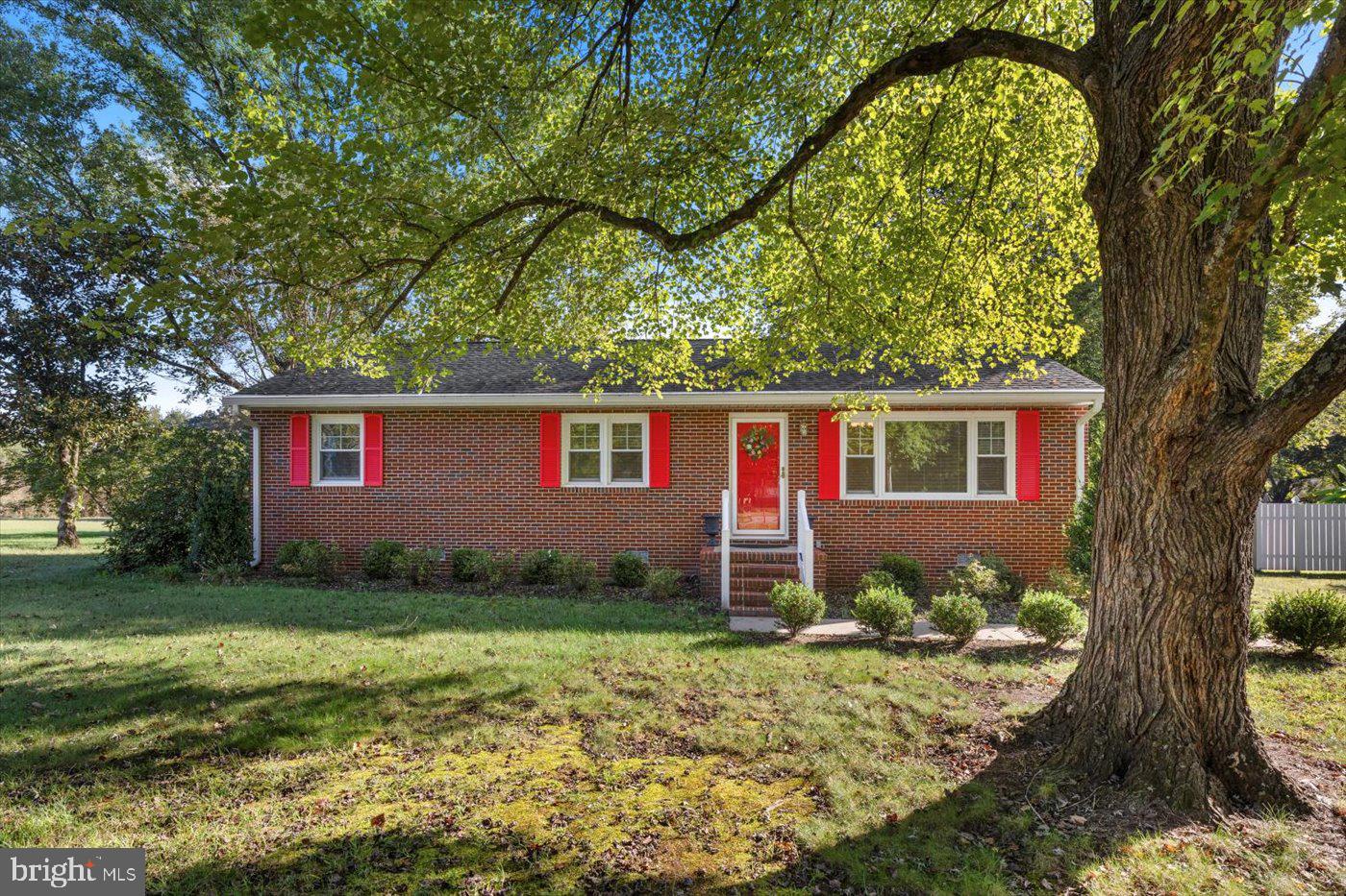 EDEN ESTATES - Residential