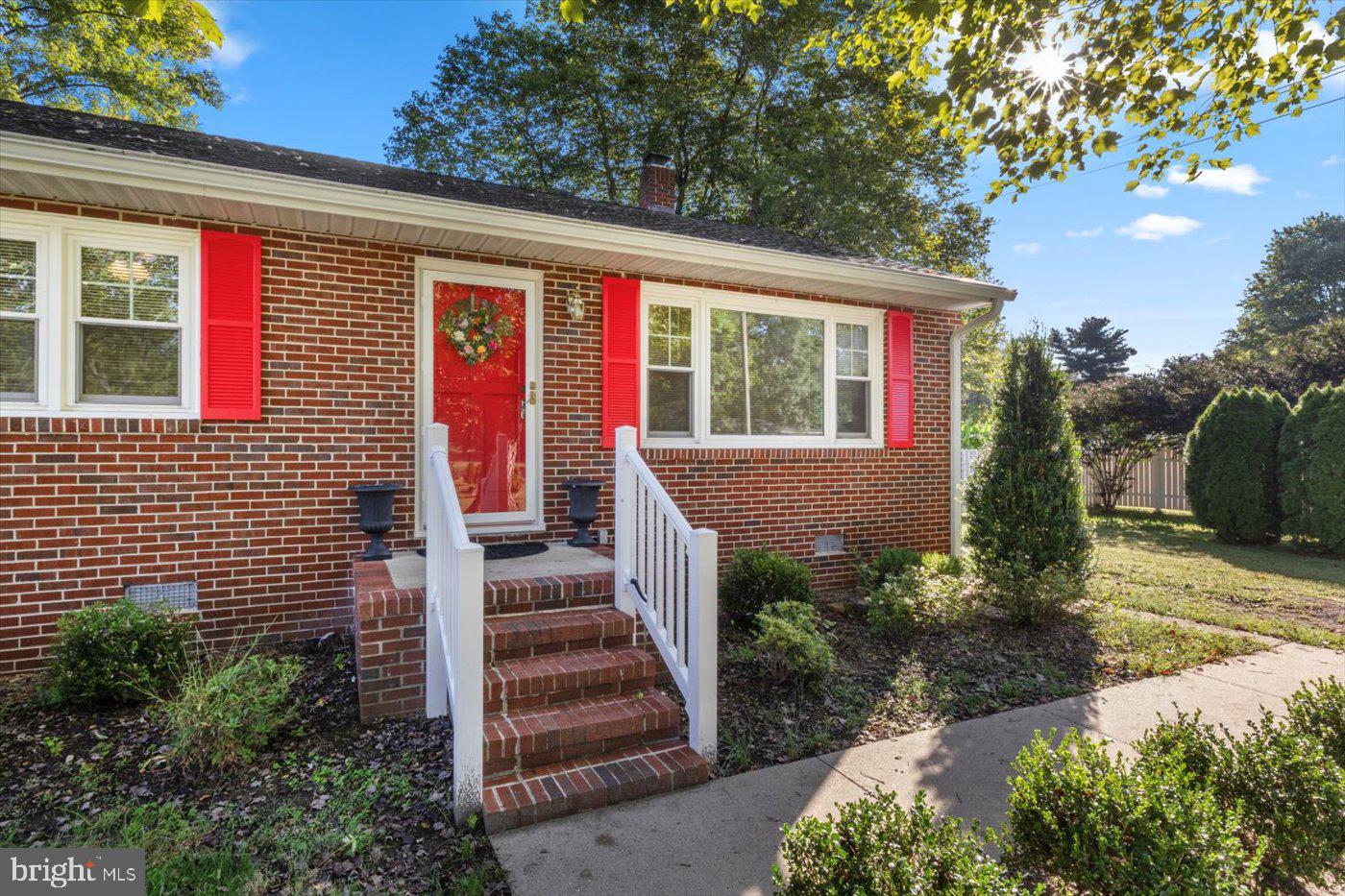 EDEN ESTATES - Residential